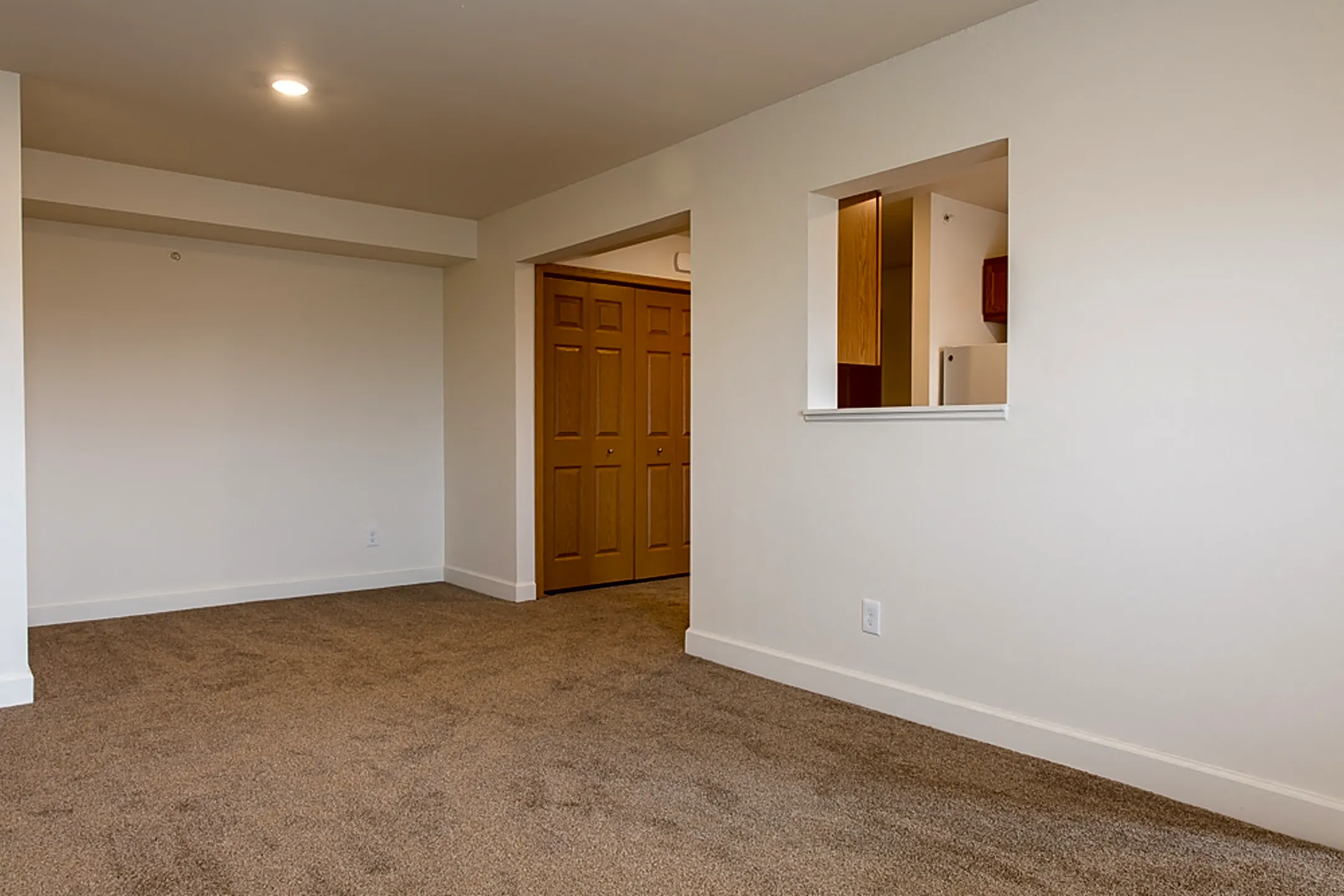 Coopers Landing 5001 Coopers Landing Dr Kalamazoo, MI Apartments