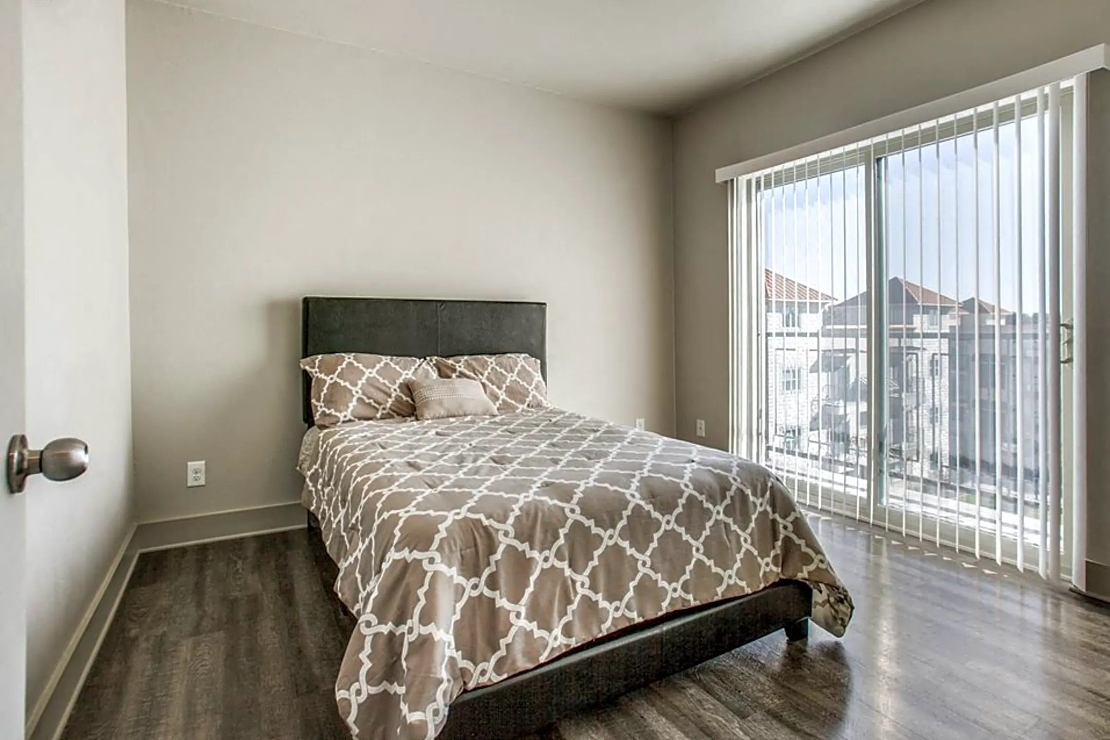 Richland Park Apartments Richardson, TX 75081