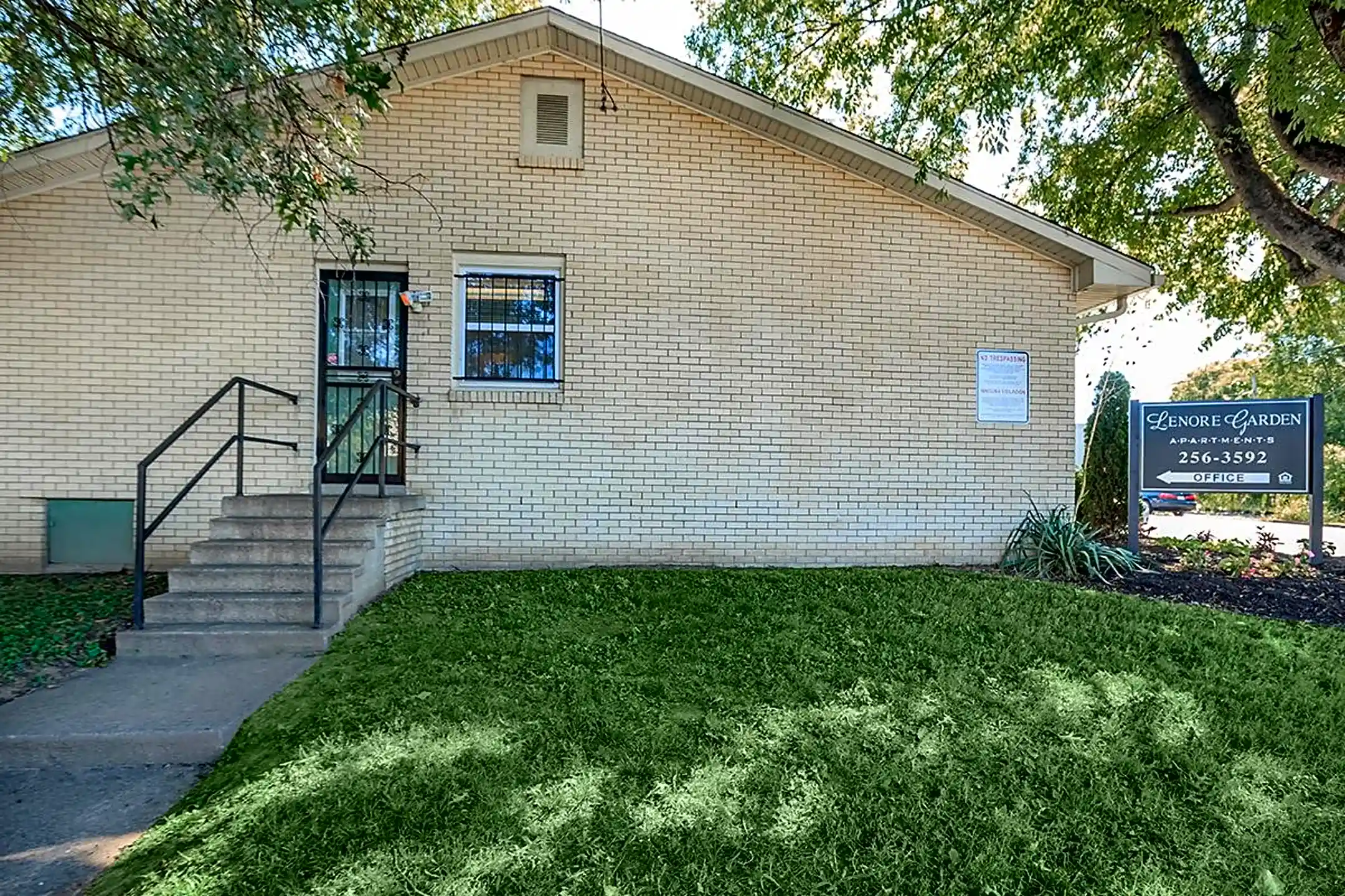 Lenore Gardens 601 Crutcher St Nashville, TN Apartments for Rent