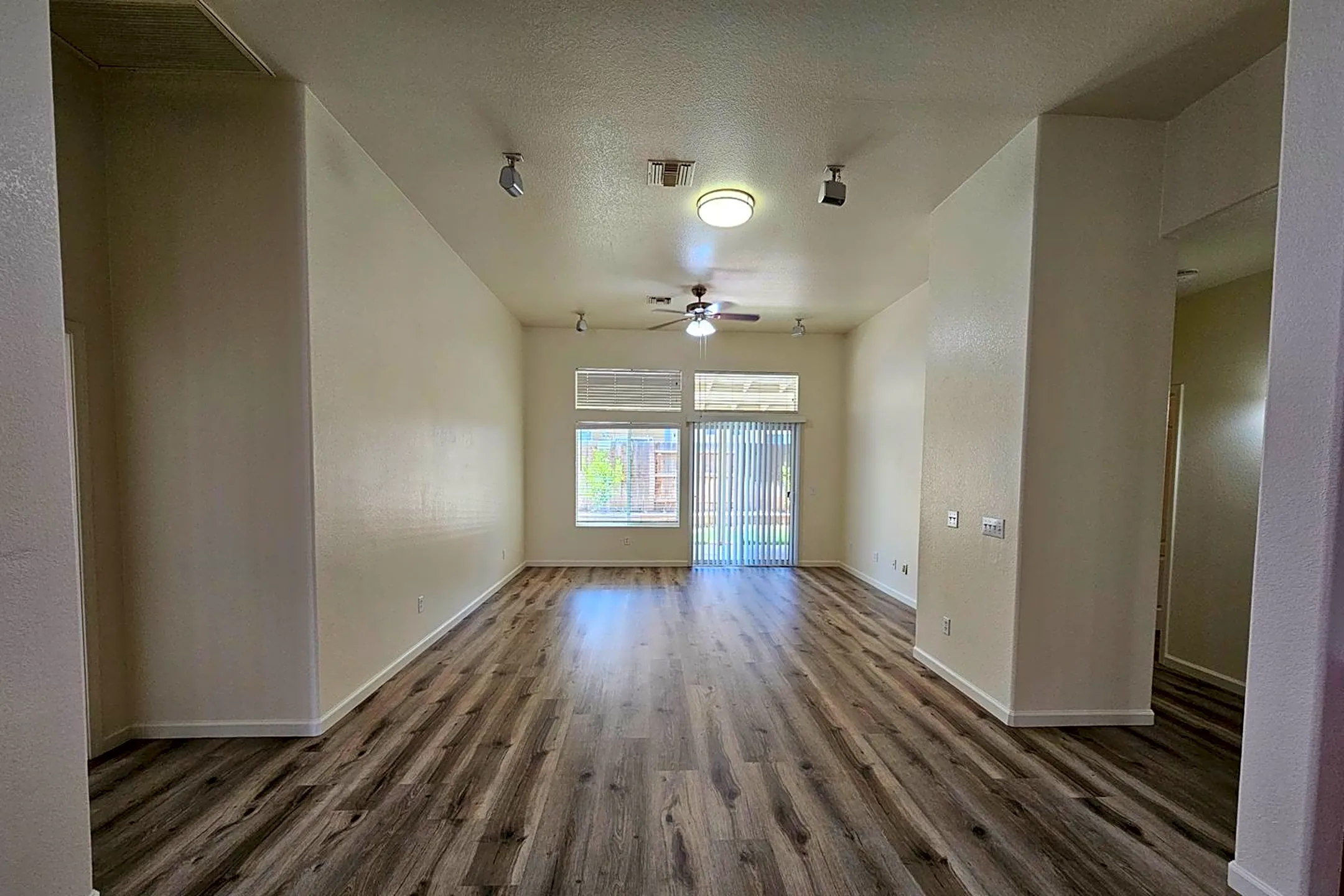 327 Countryside Dr Houses El Centro, CA 92243