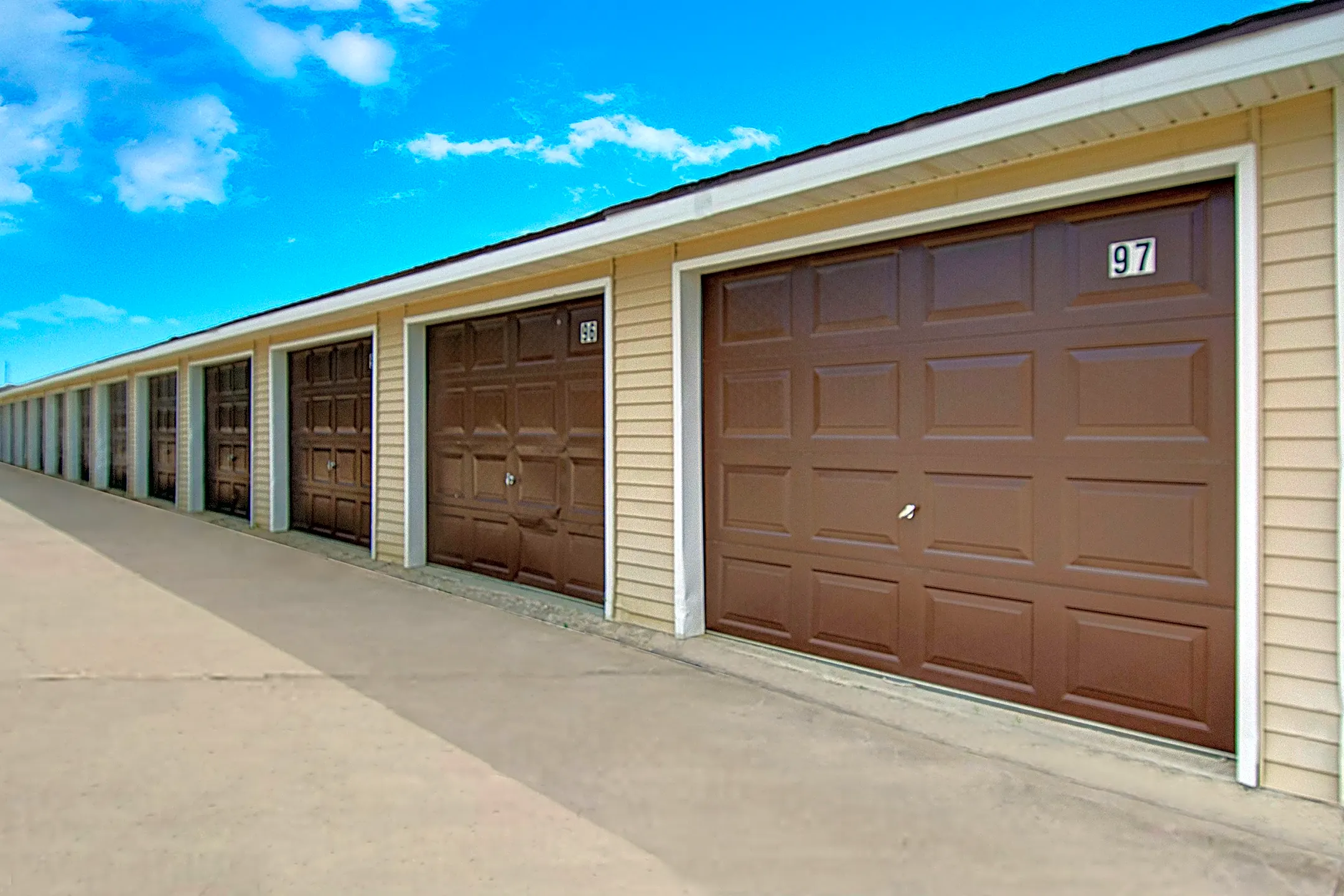 Windscape - 1508 Bison Dr | Williston, ND Apartments for Rent | Rent.