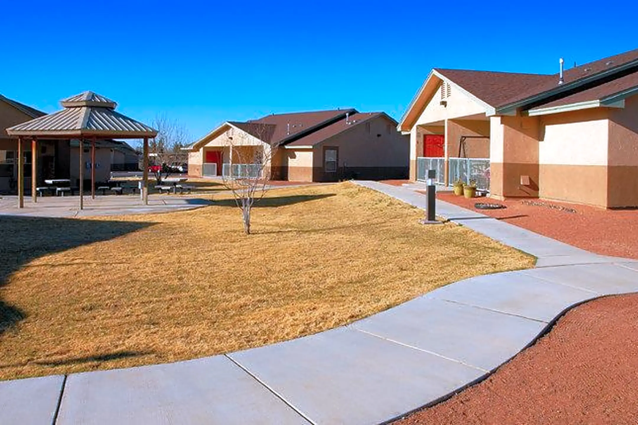 Mariposa Village 901 S Tennyson Dr Deming, NM Apartments for Rent
