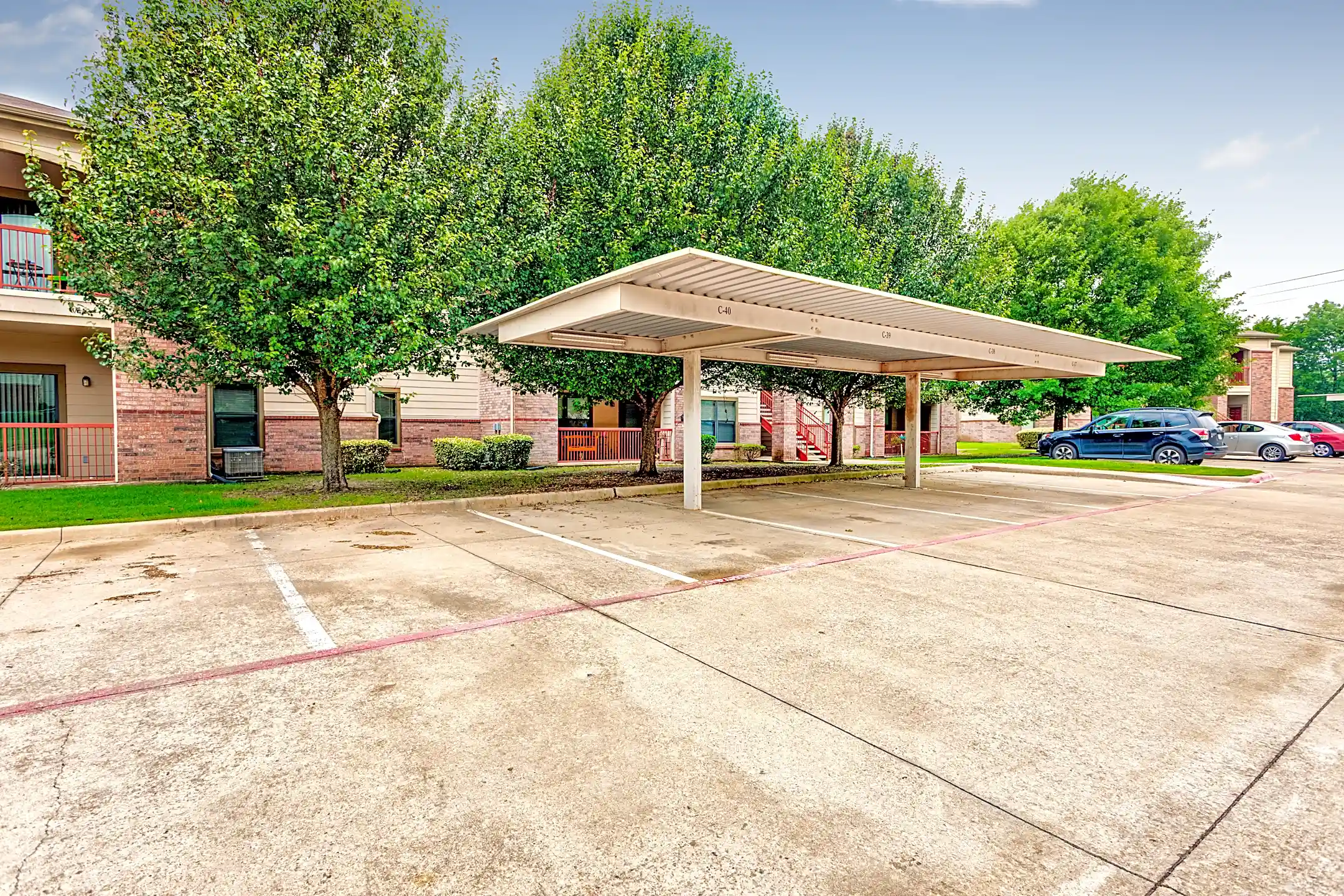 Bradford Place Apartments Commerce, TX 75428