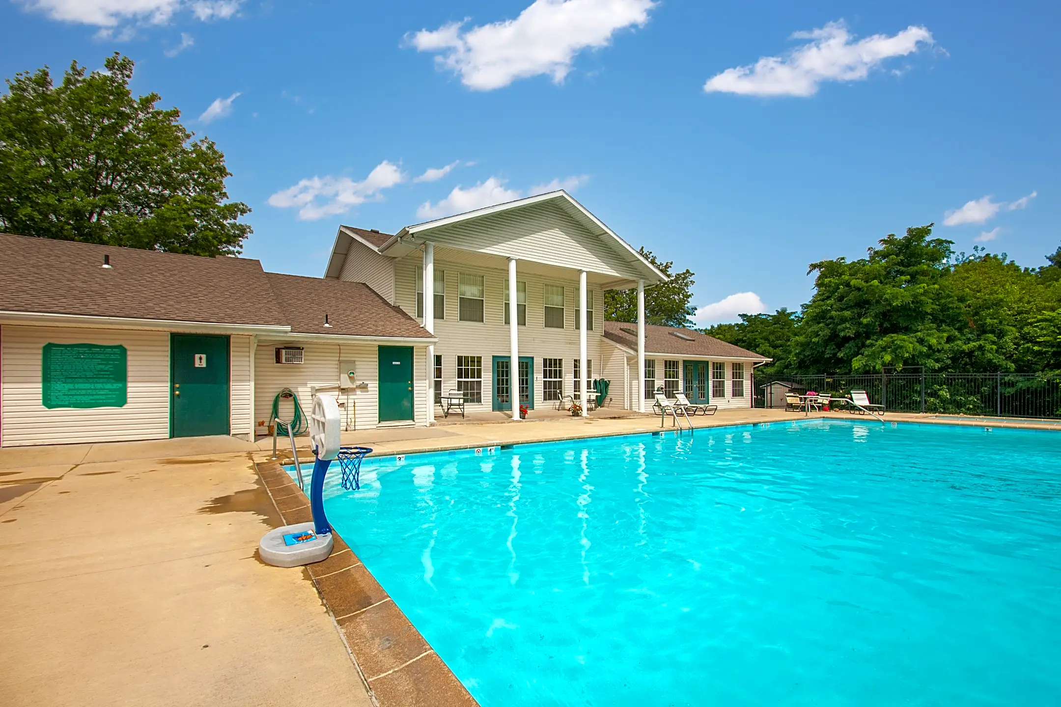 Southfork Belton, MO 64012