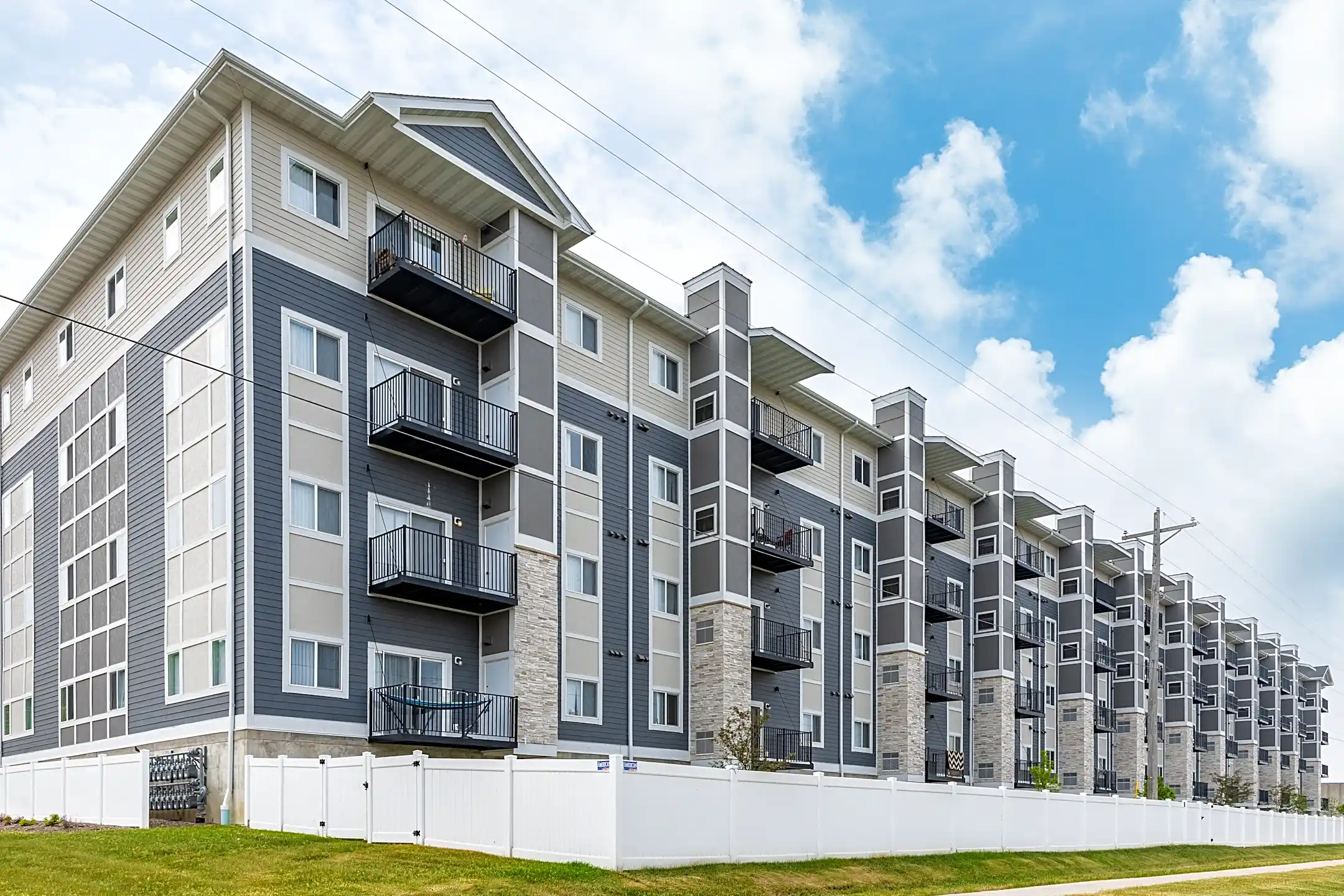 Eastgate Apartments 1217 Estgate Dr SE Rochester, MN Apartments for Rent Rent.