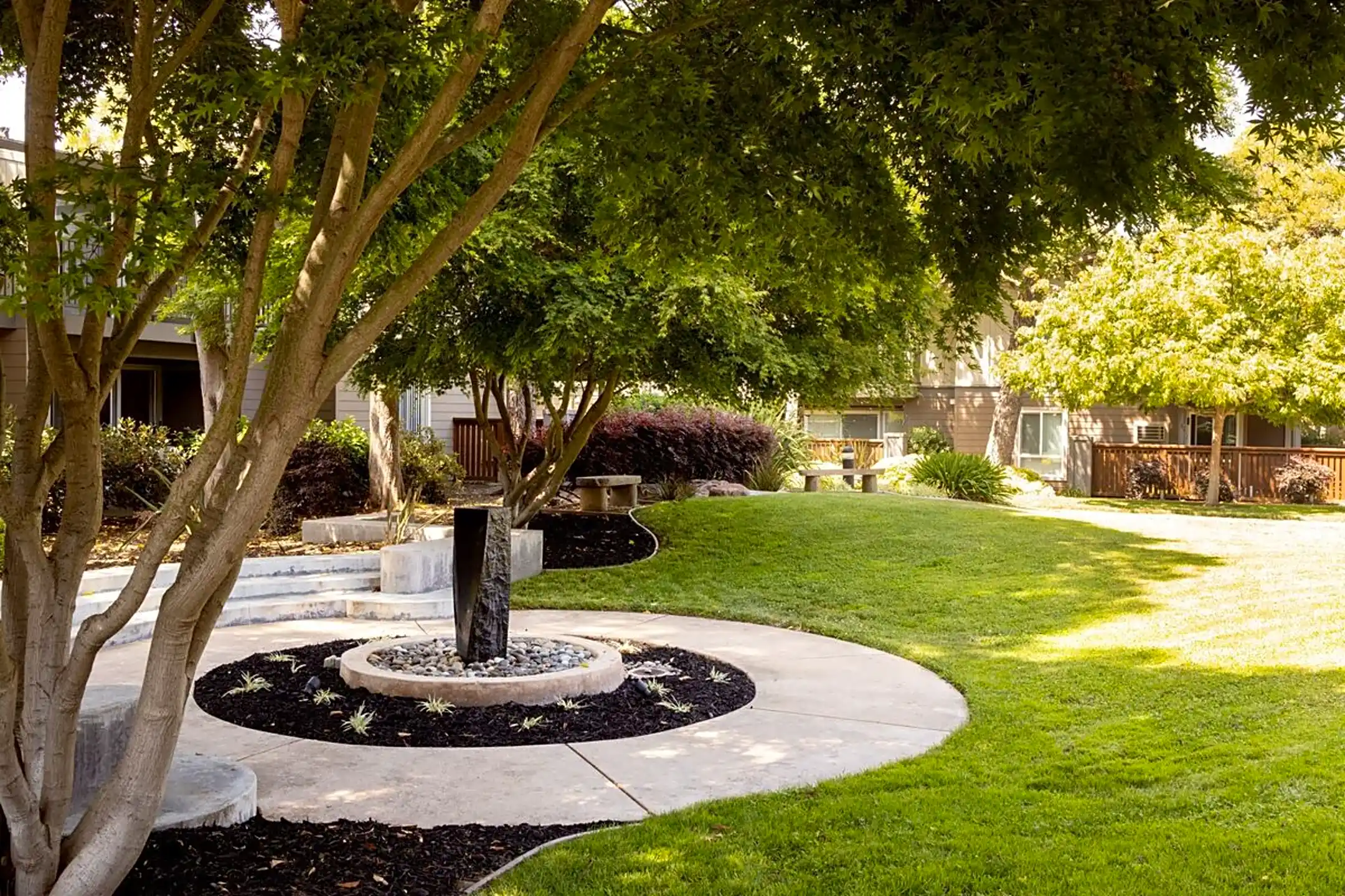 Heatherstone Apartments 877 Heatherstone Way Mountain View, CA