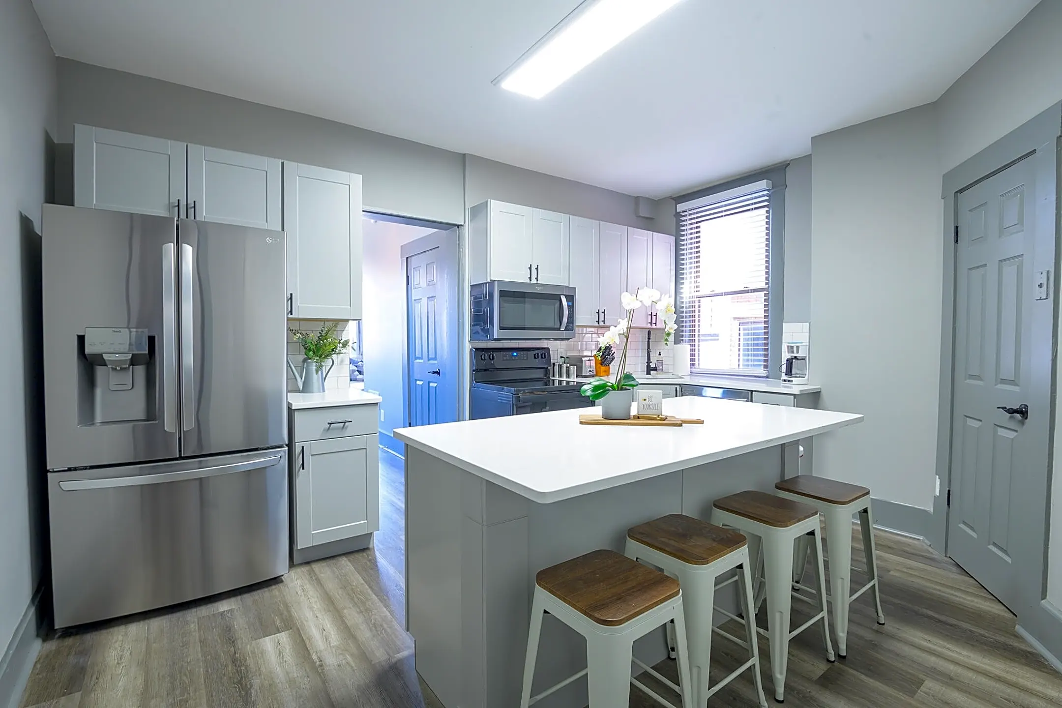 Kitchen - 121 MLK Jr. Blvd #2 - Covington, KY