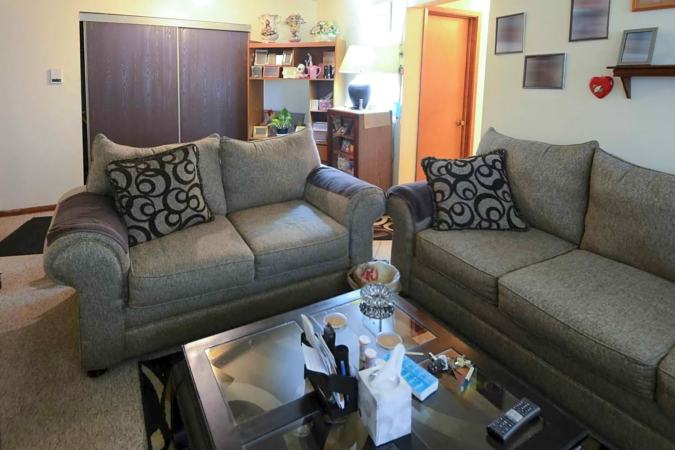 Living Room - Minnehaha Apartments - Saint Paul, MN