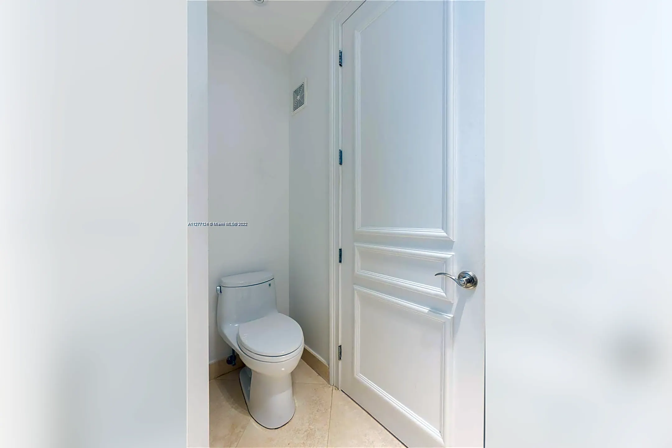 Bathroom - 231 Atlantic Isle - Sunny Isles Beach, FL