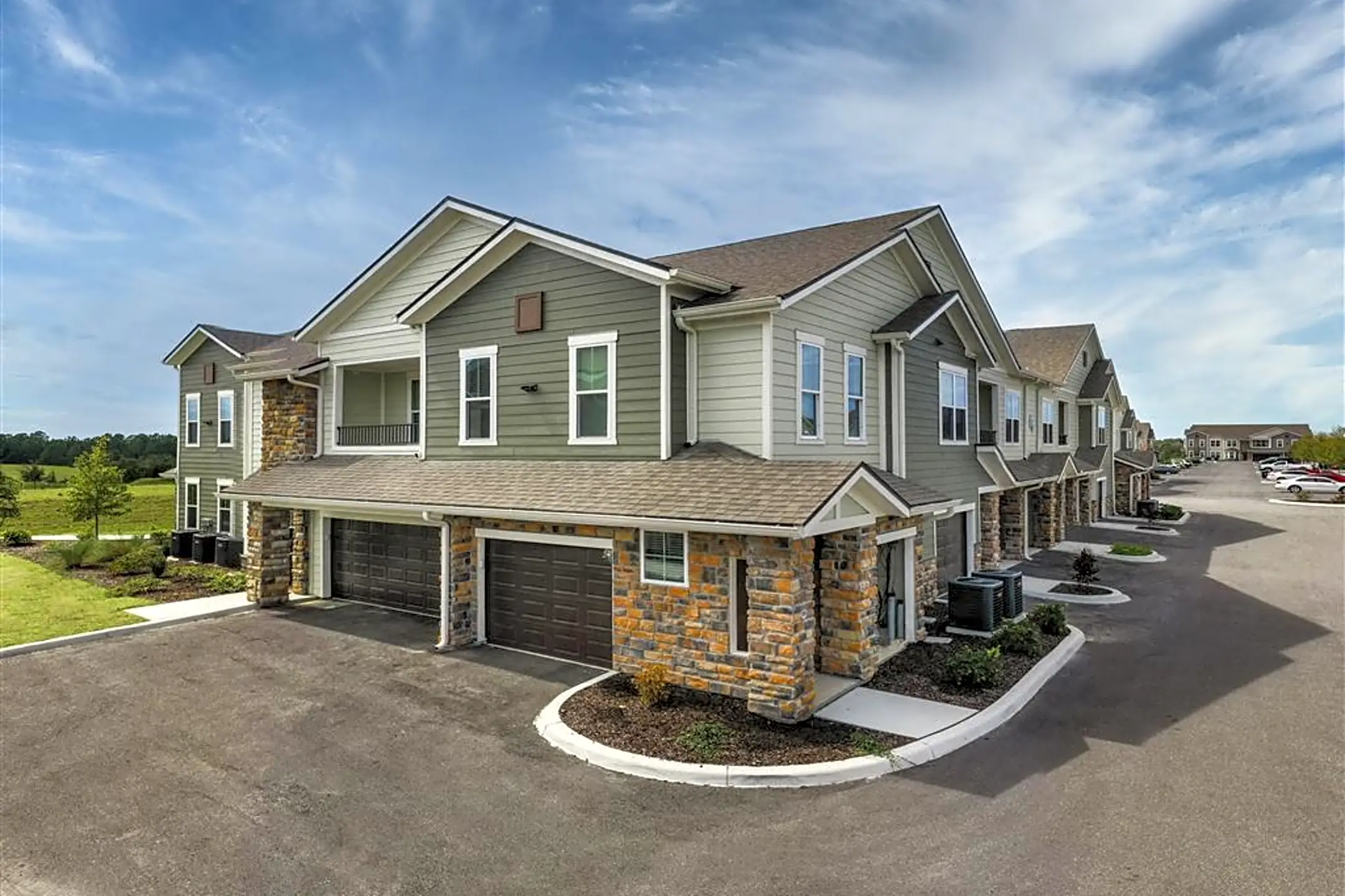 Verso Luxury Apartments 6100 Echelon Way Davenport, FL Apartments