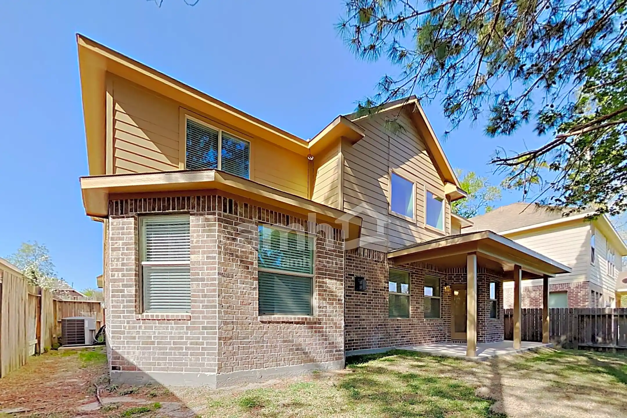 Building - 134 Magnolia Grove Lane - Conroe, TX