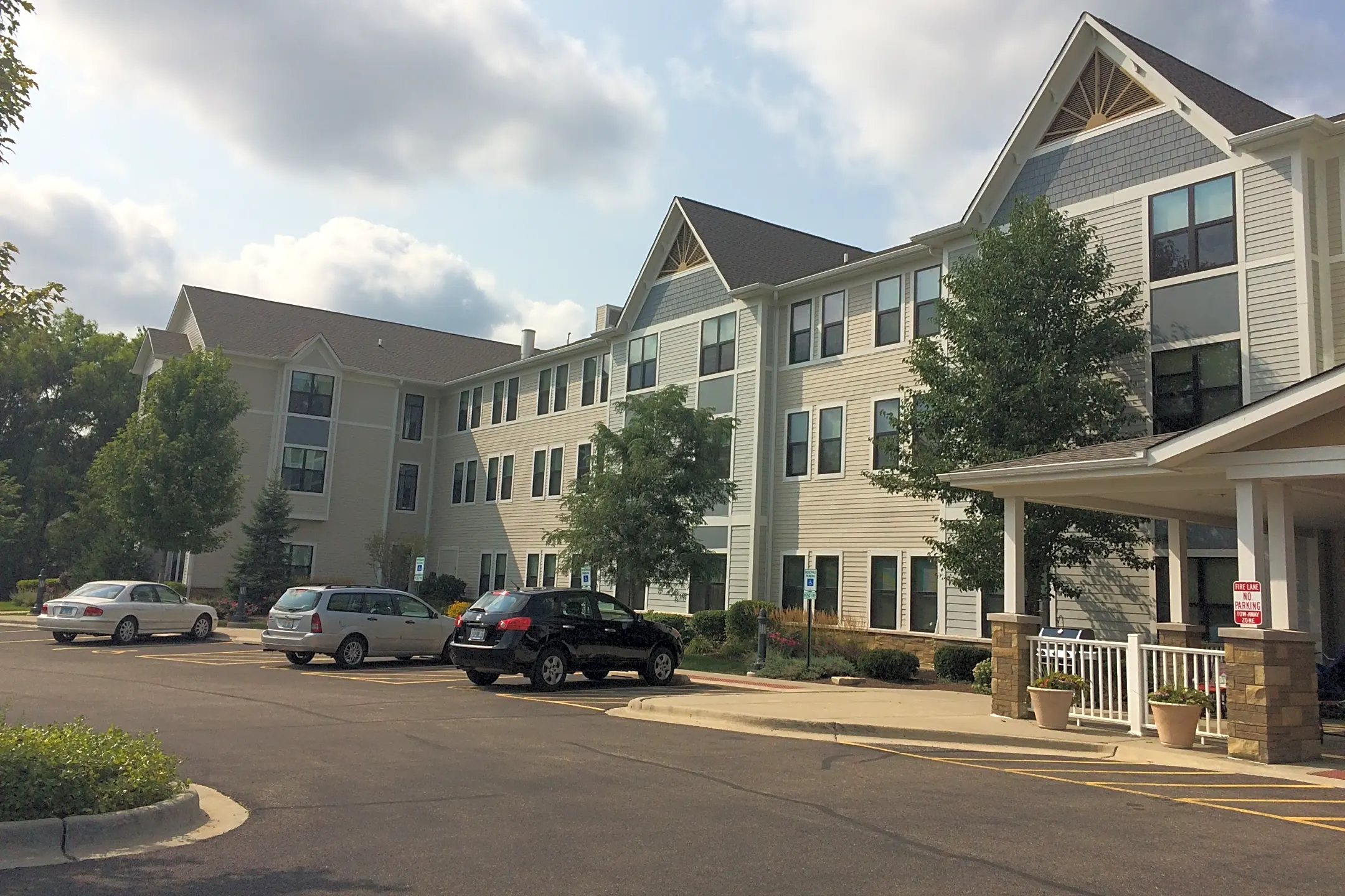 Apartments Near Grayslake Il