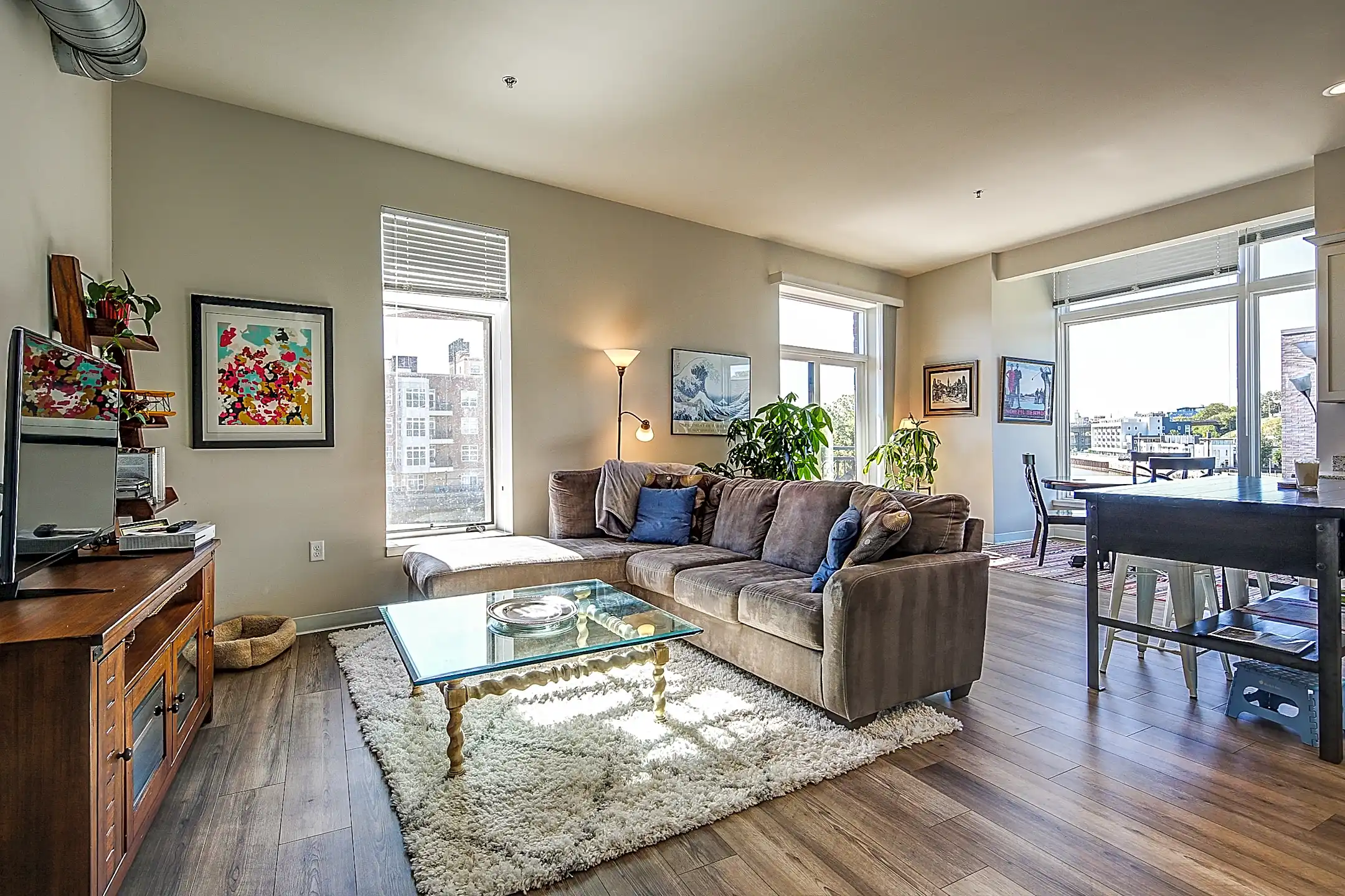 Walker's Landing Milwaukee, WI 53212