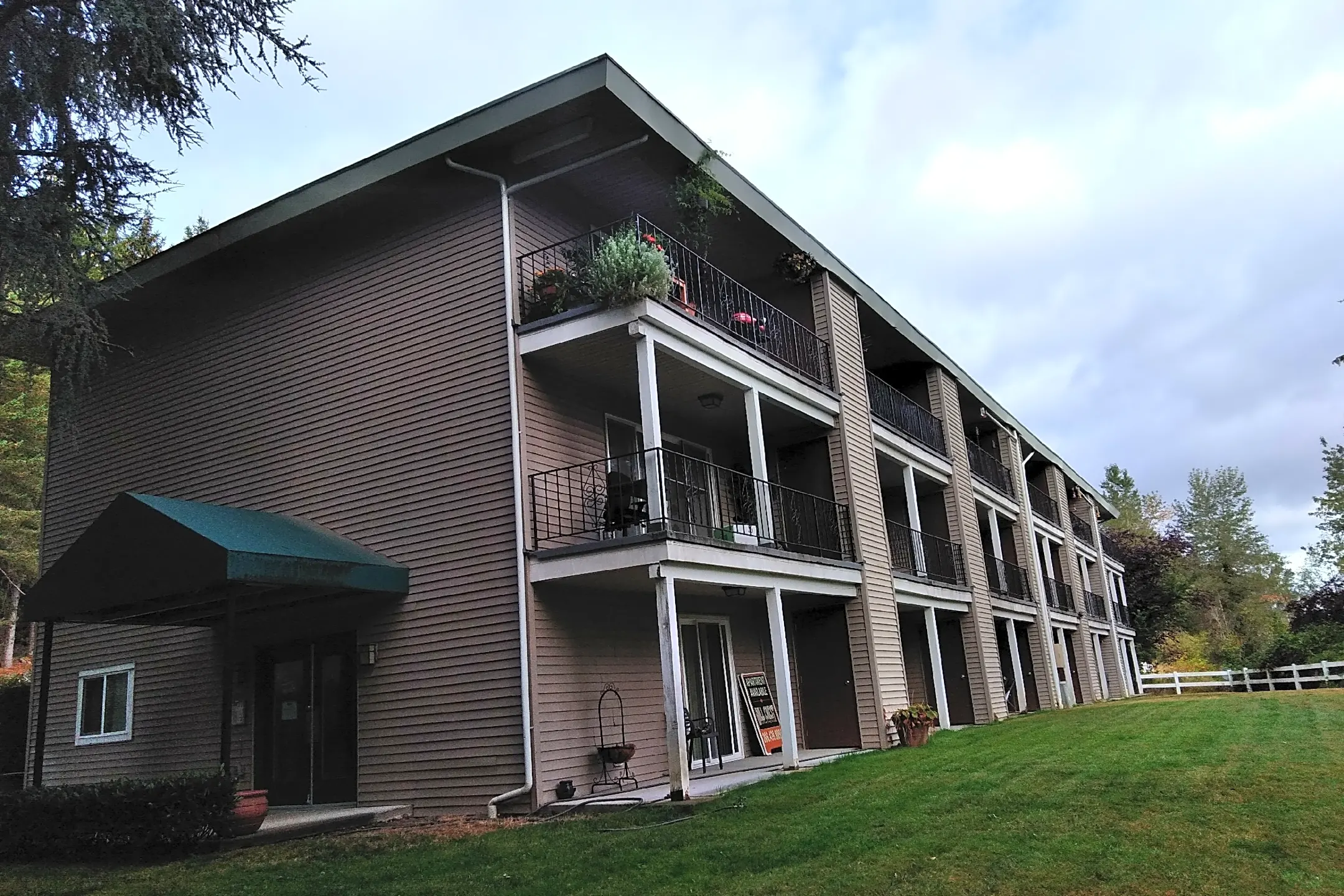 2 Bedroom Apartments For Rent In Tukwila Wa