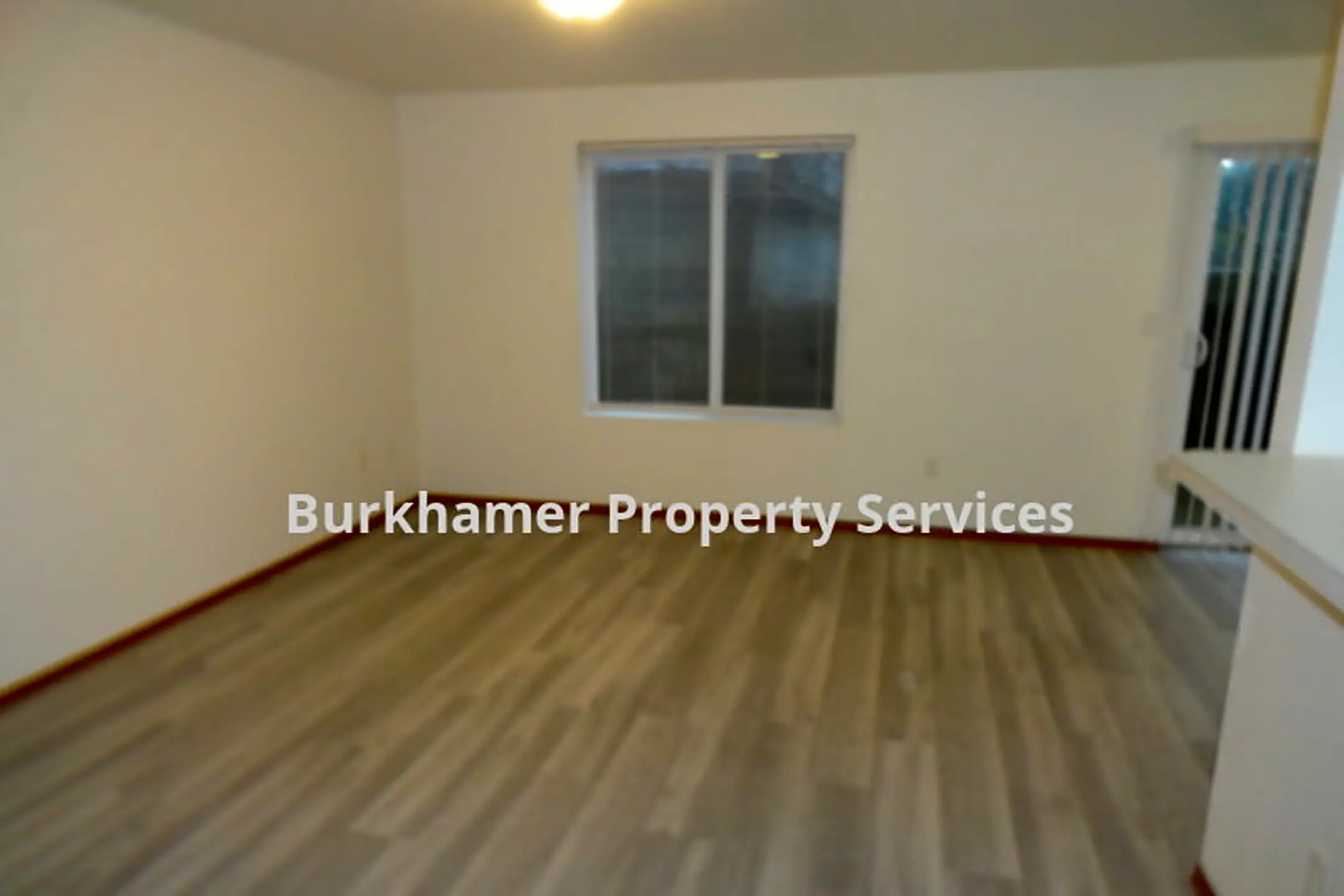 1303 S Montesano St 1303 S Montesano St unit 3 Westport, WA