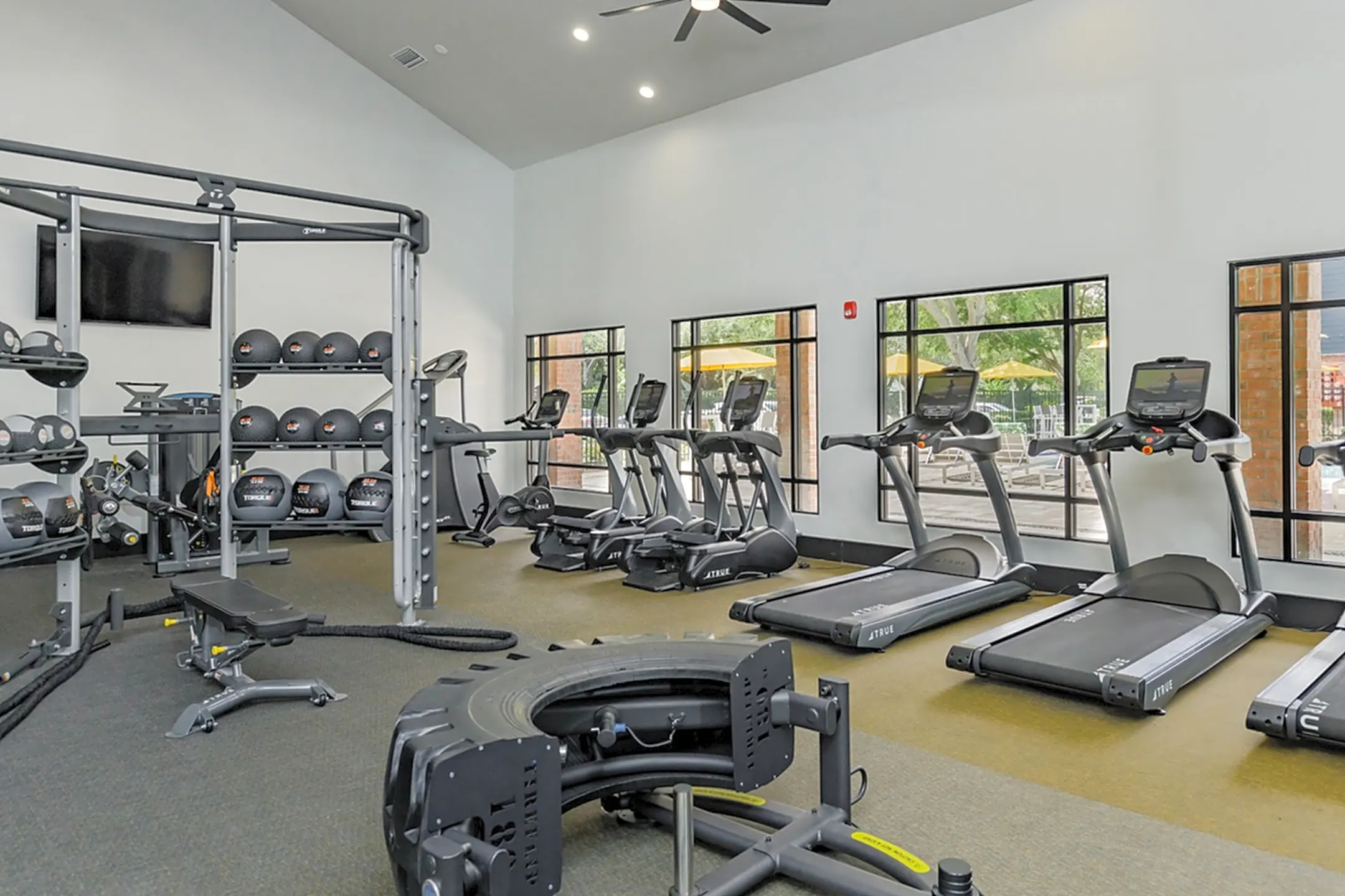 Fitness Weight Room - Reflections Apartments - Per Bed Lease - Tampa, FL