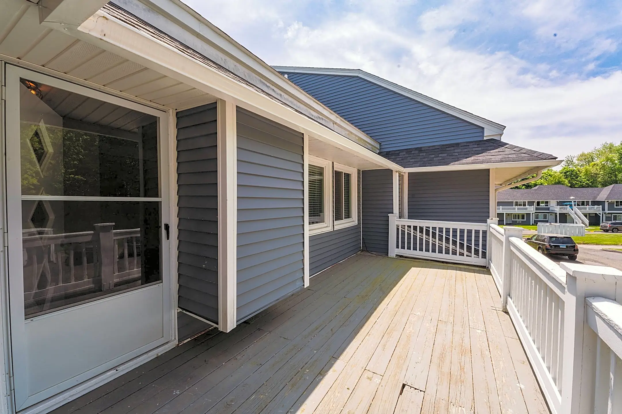 Woodbury Knoll Apartments Woodbury, CT 06798