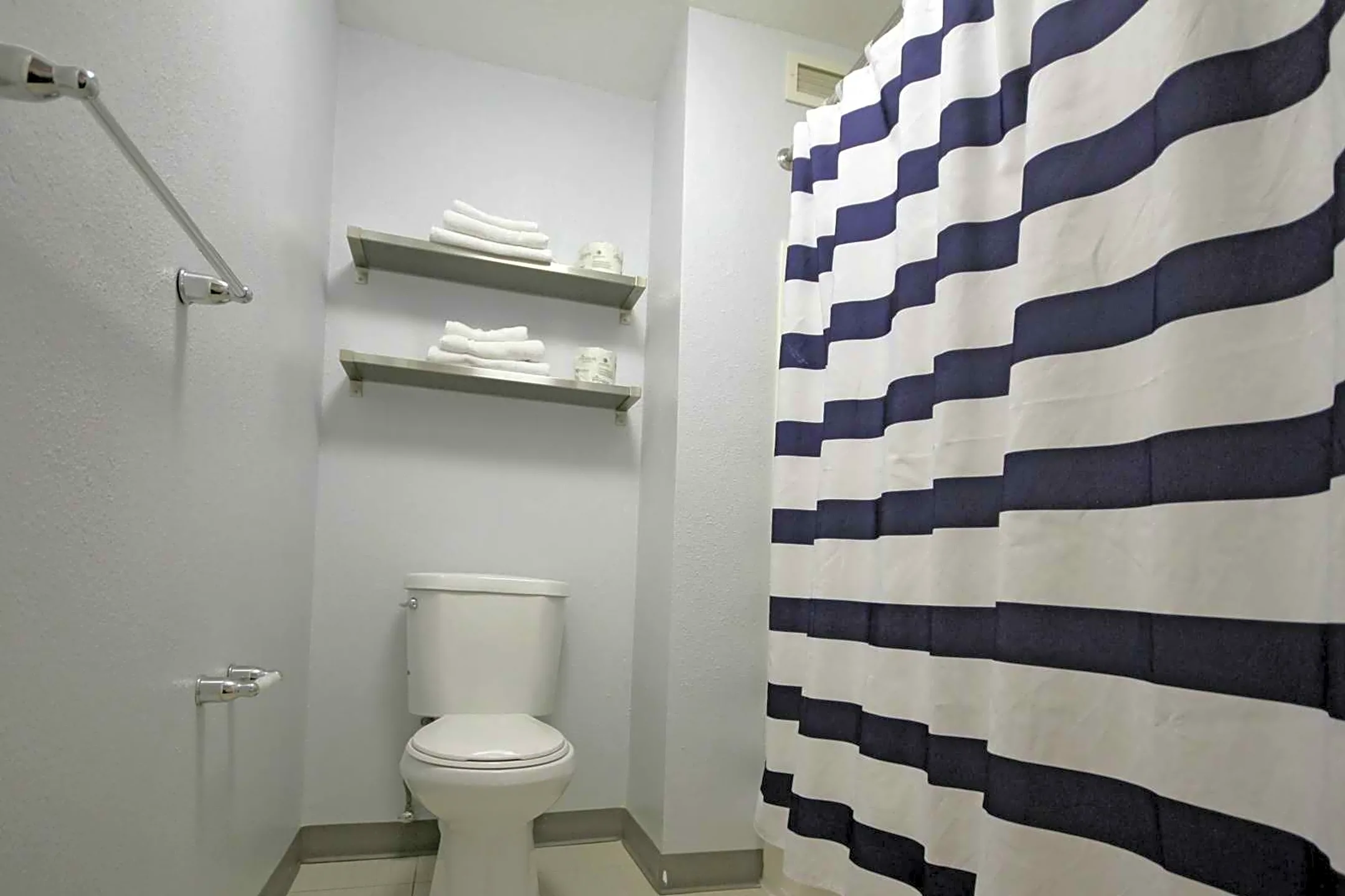 Bathroom - Vantaggio Suites - San Diego, CA