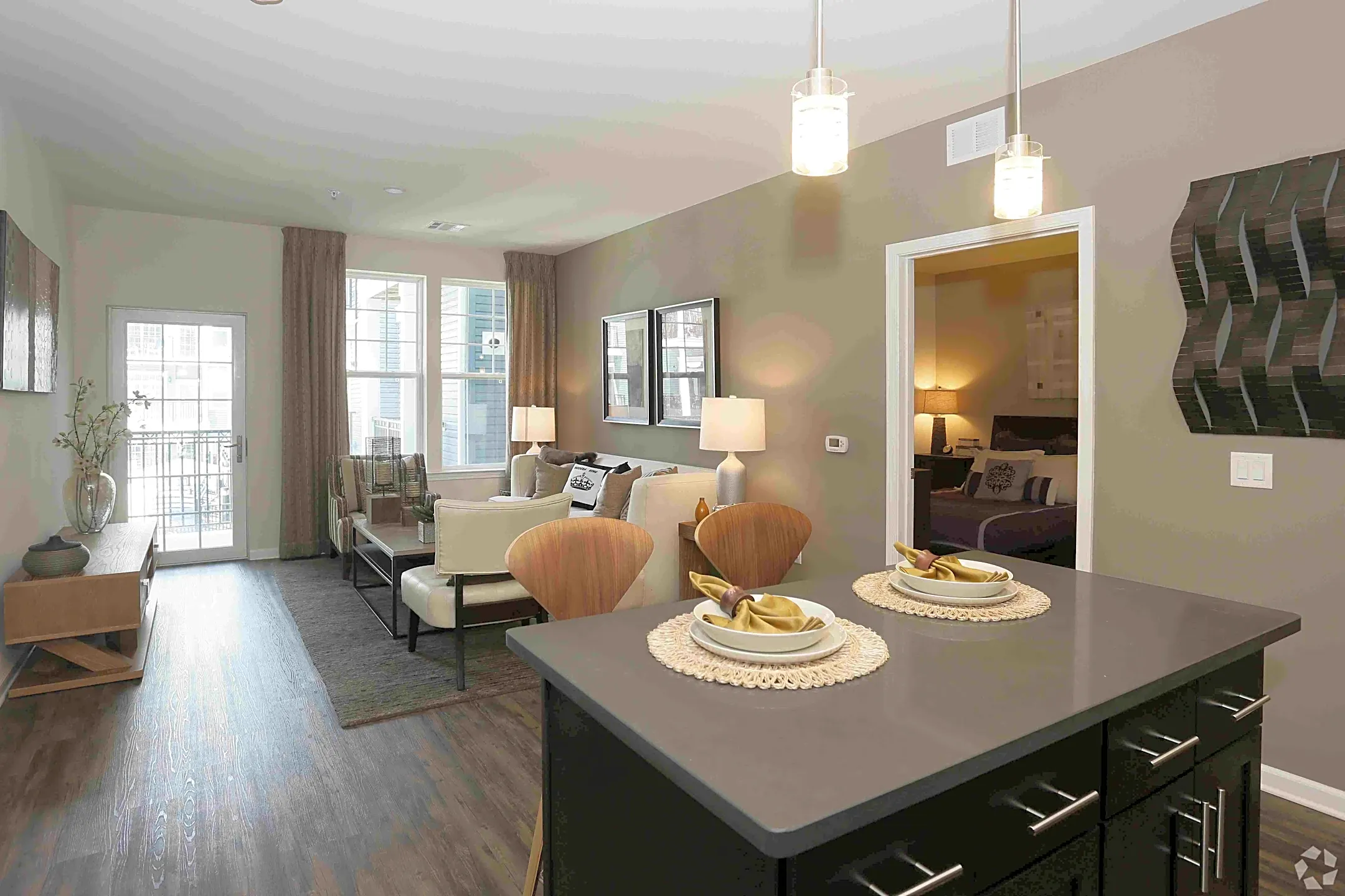 The Allure Mineola - Mineola, NY