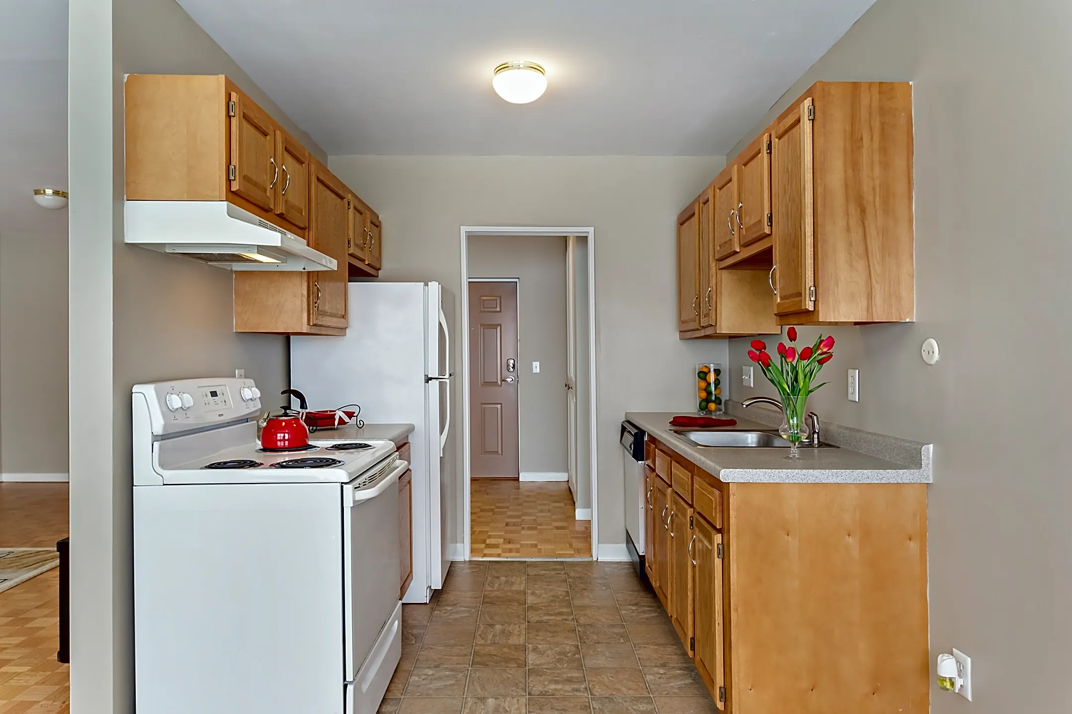 Park Edge 415 Porter Lake Dr Longmeadow, MA Apartments for Rent Rent.