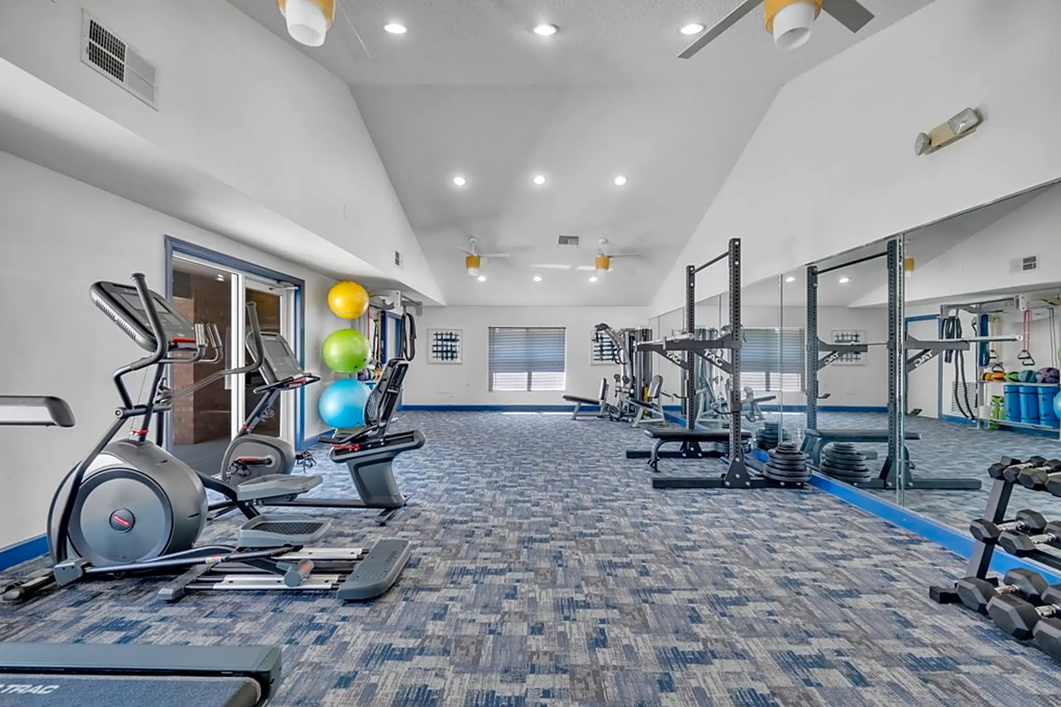 Fitness Weight Room - The Tides at Myrtle Beach - Myrtle Beach, SC