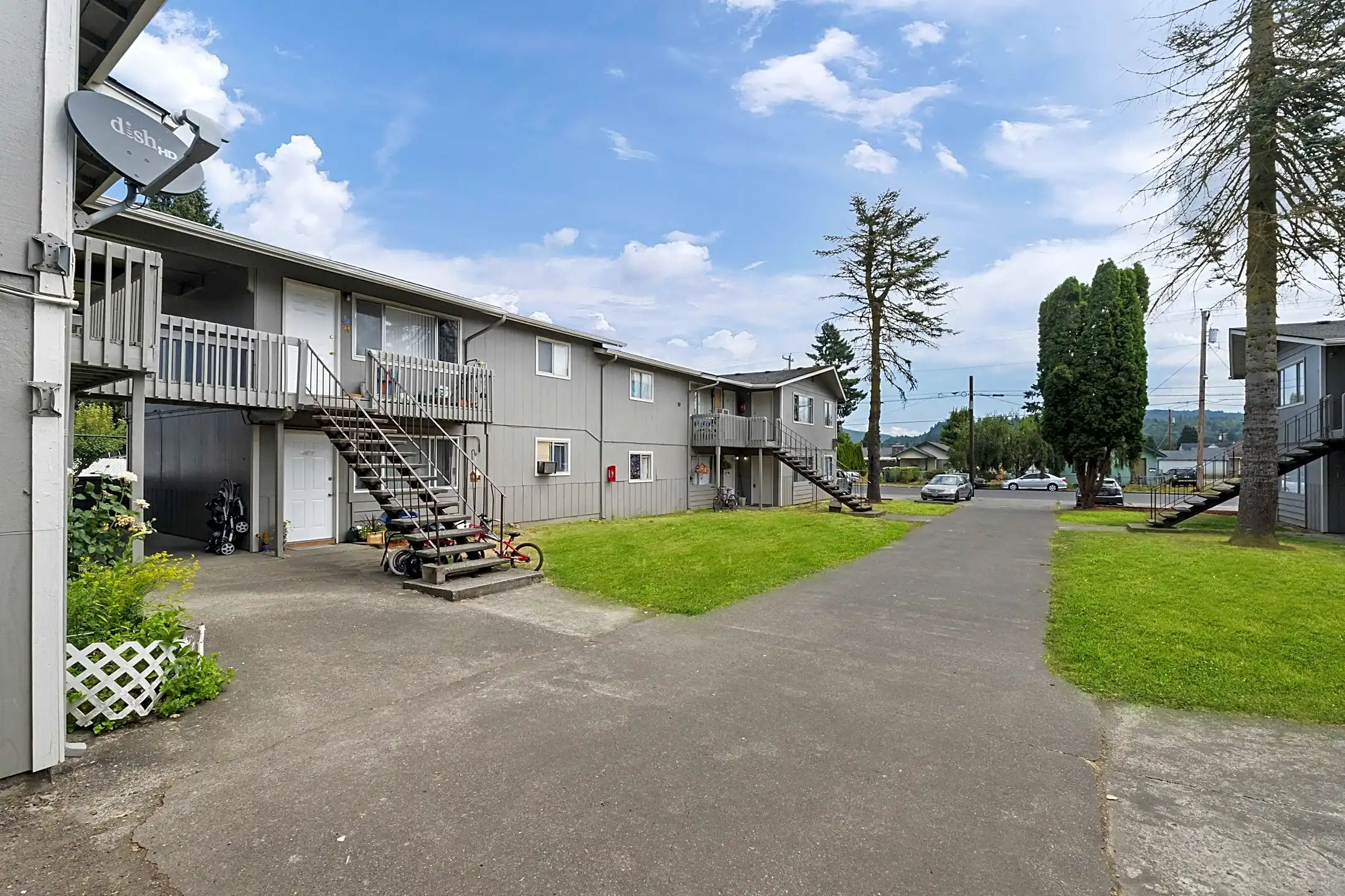 South Pacific Apartments 919 South Pacific Avenue Kelso, WA