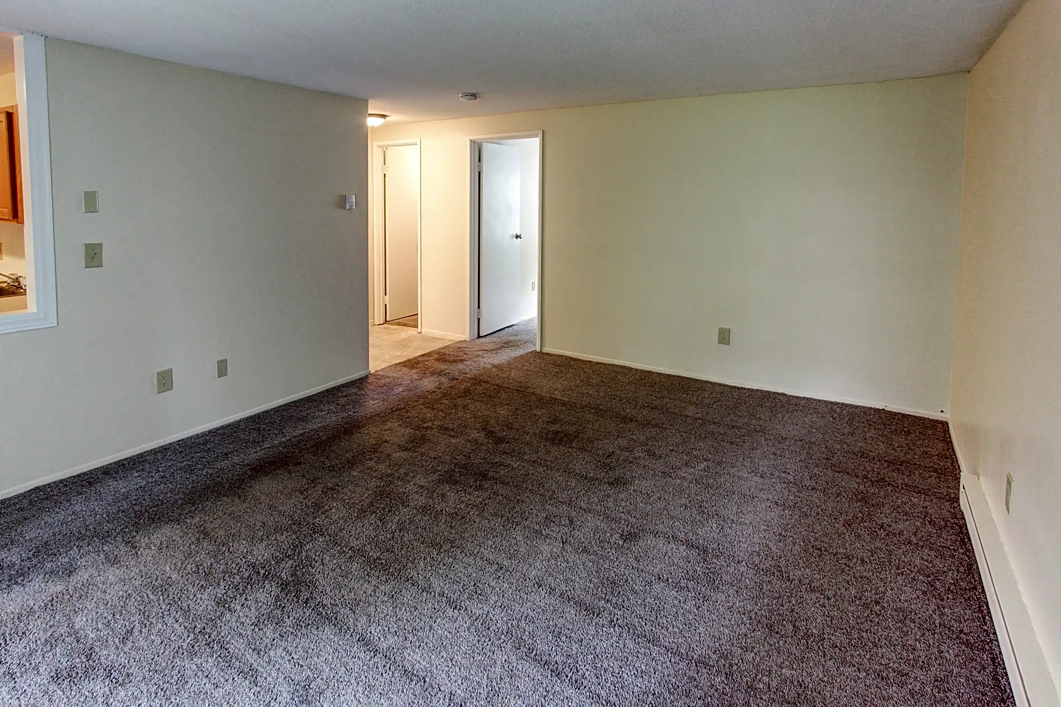 Phoenix Apartments 355 Long Hill Rd Groton, CT Apartments for Rent