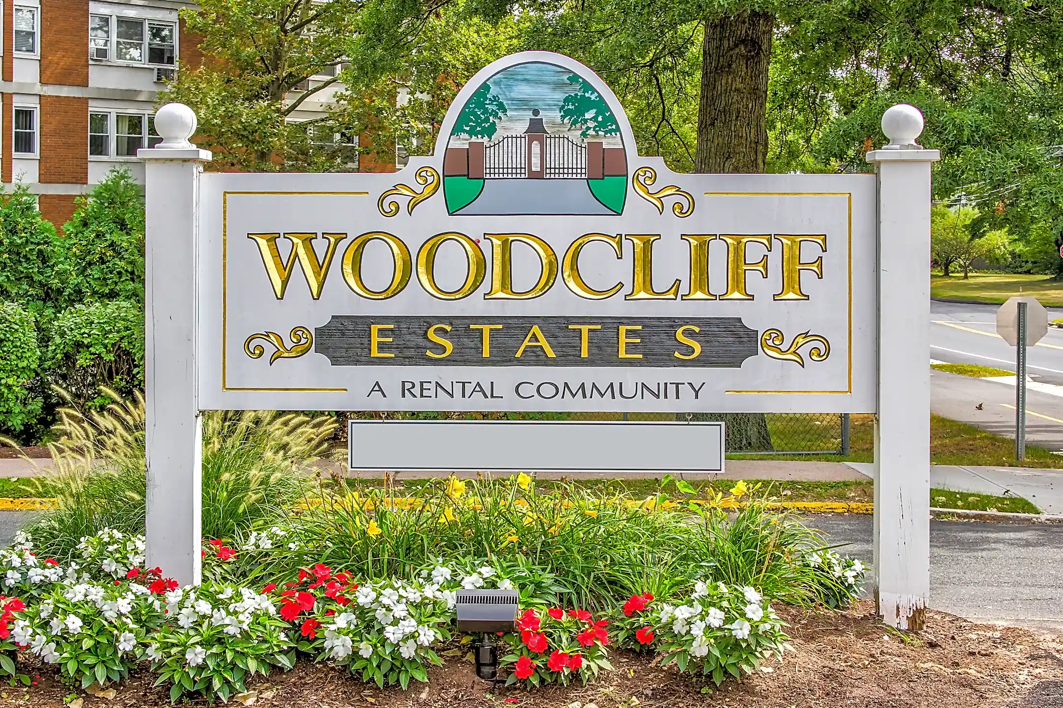 Woodcliff Estates 181 Nutmeg Ln East Hartford, CT Apartments for
