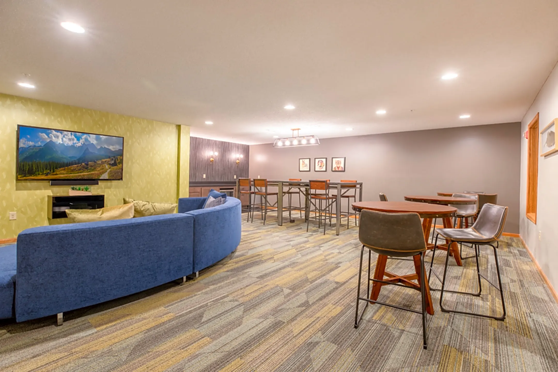 RiverPlace Apartments 1 Riverplace Dr La Crosse, WI Apartments for