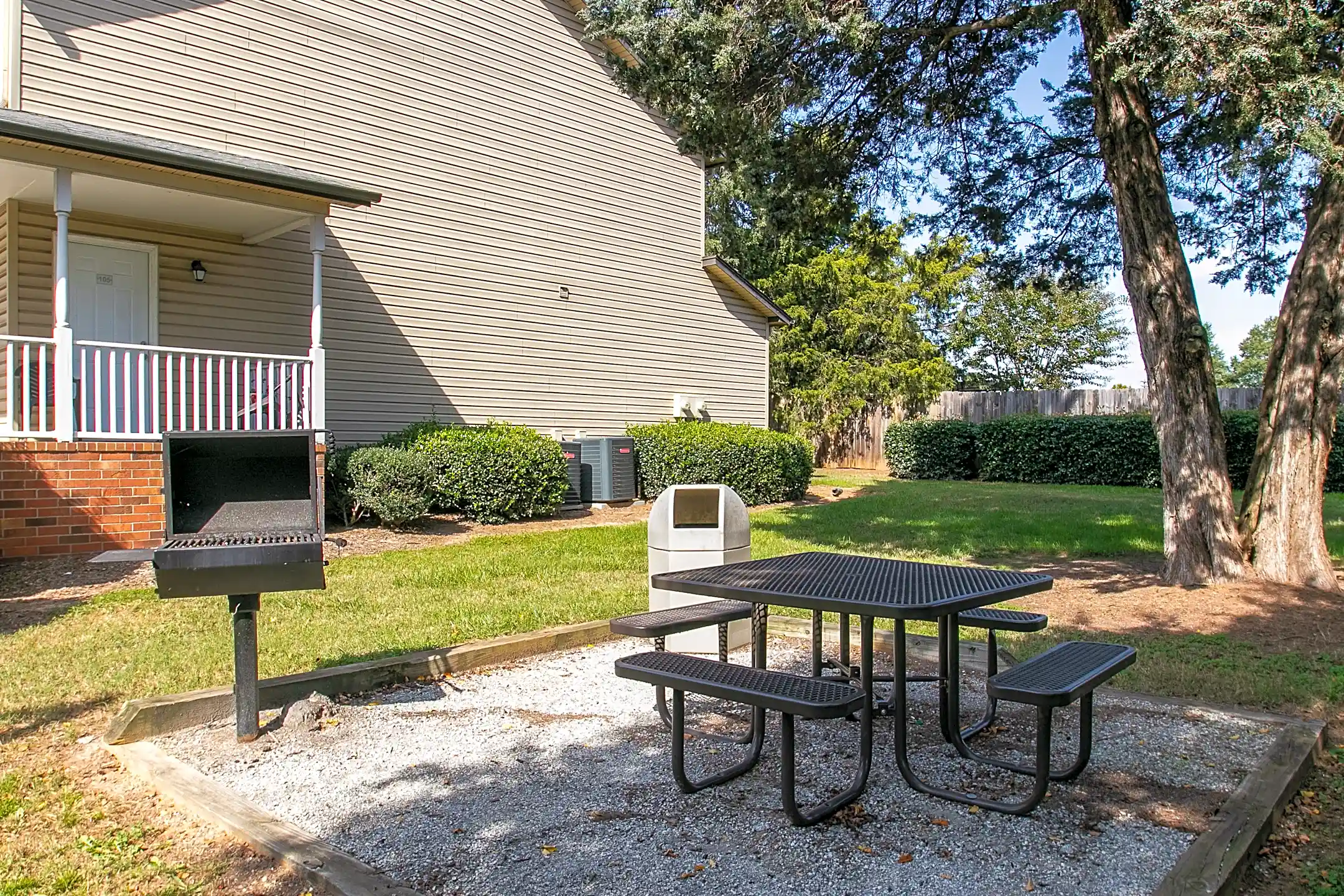 Foundry Townhomes 630 Fairview Rd Simpsonville, SC Apartments for