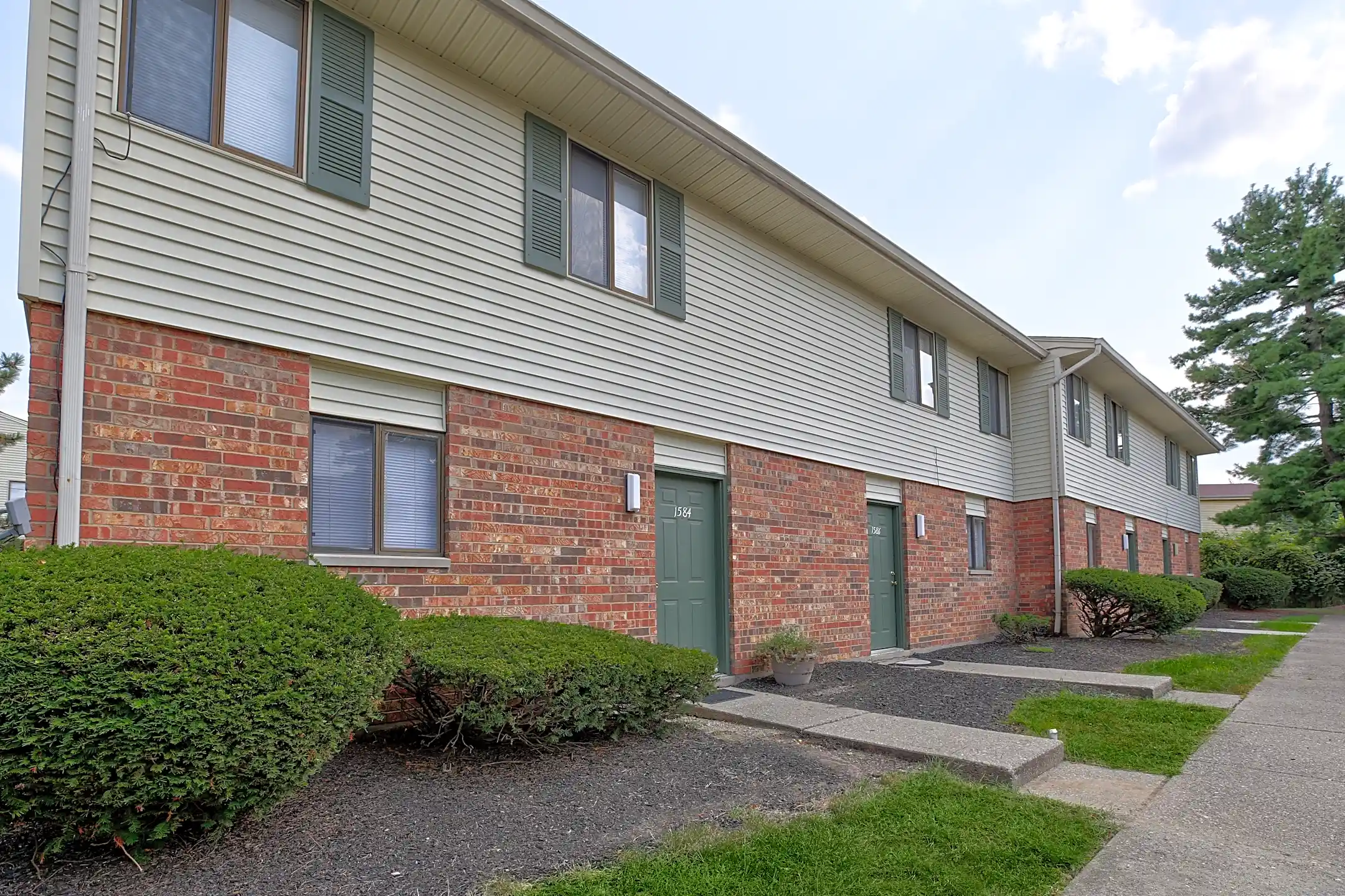 Pleasant Run Apartments 1578 Pleasant Run Dr Cincinnati, OH