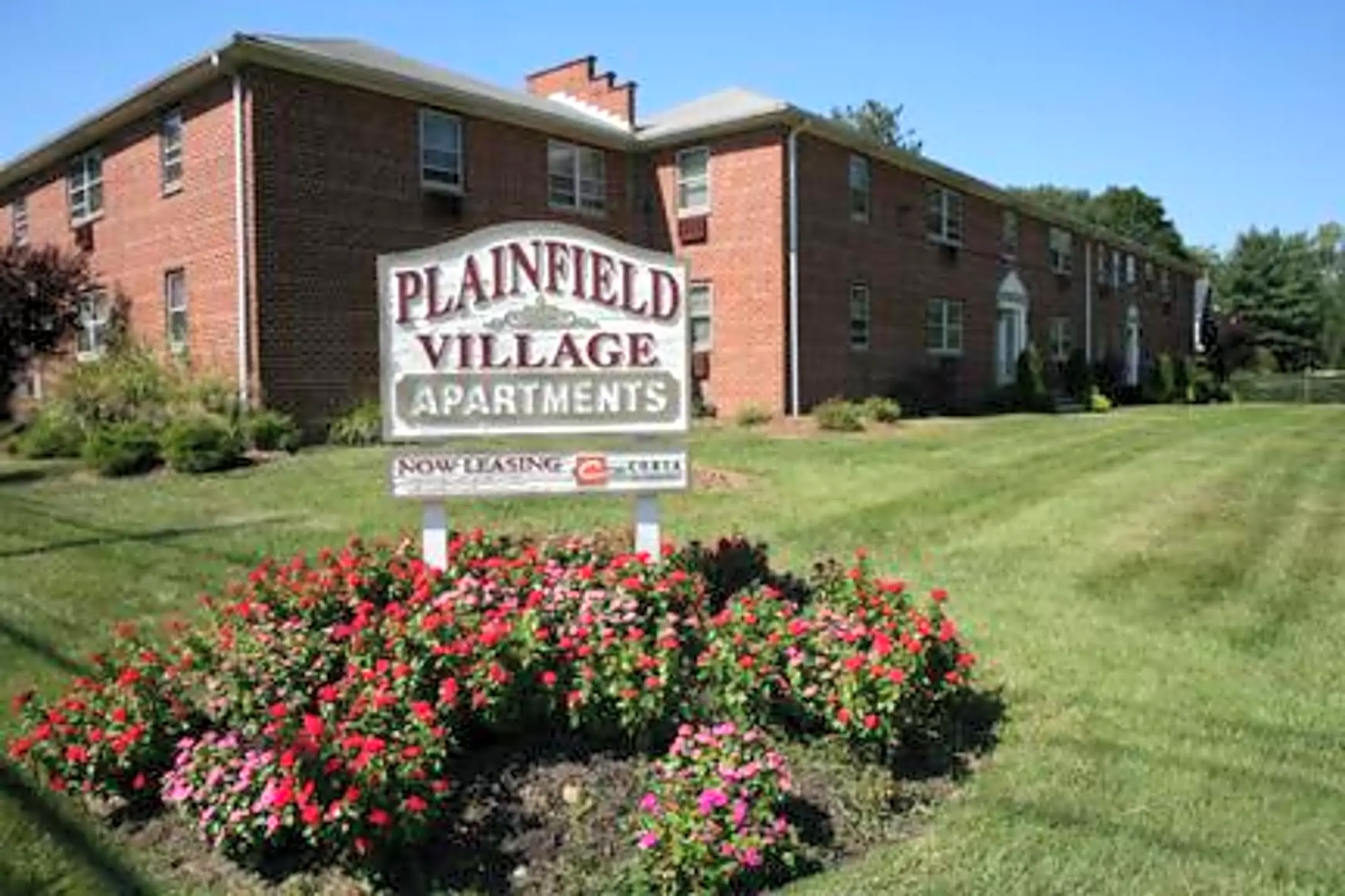 Plainfield Village & Norwood Garden Apartments 120 Randolph Rd