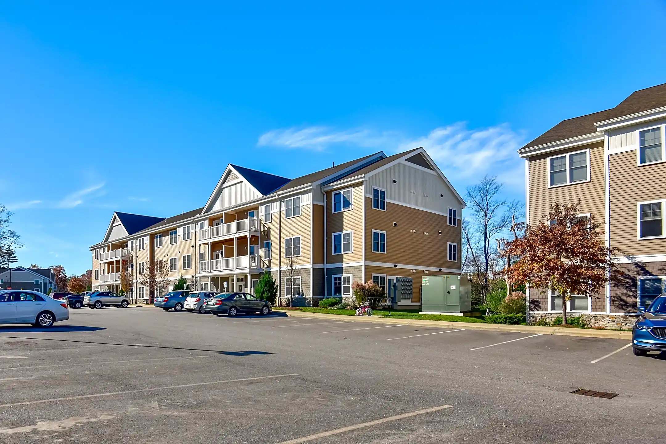 Wallace Farm Apartment Homes Londonderry, NH 03053