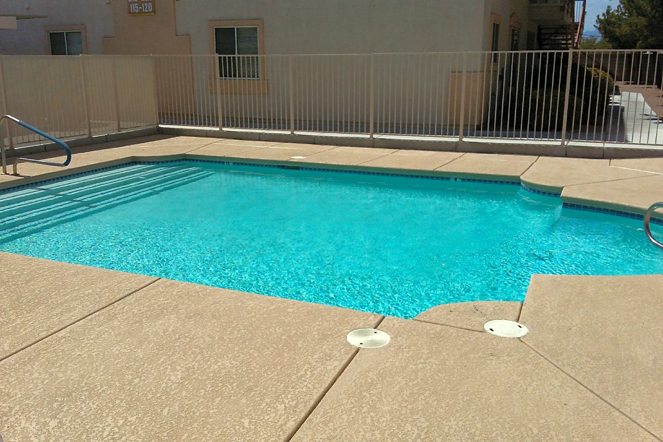 Pool - El Paseo Senior Apartments - Las Vegas, NV