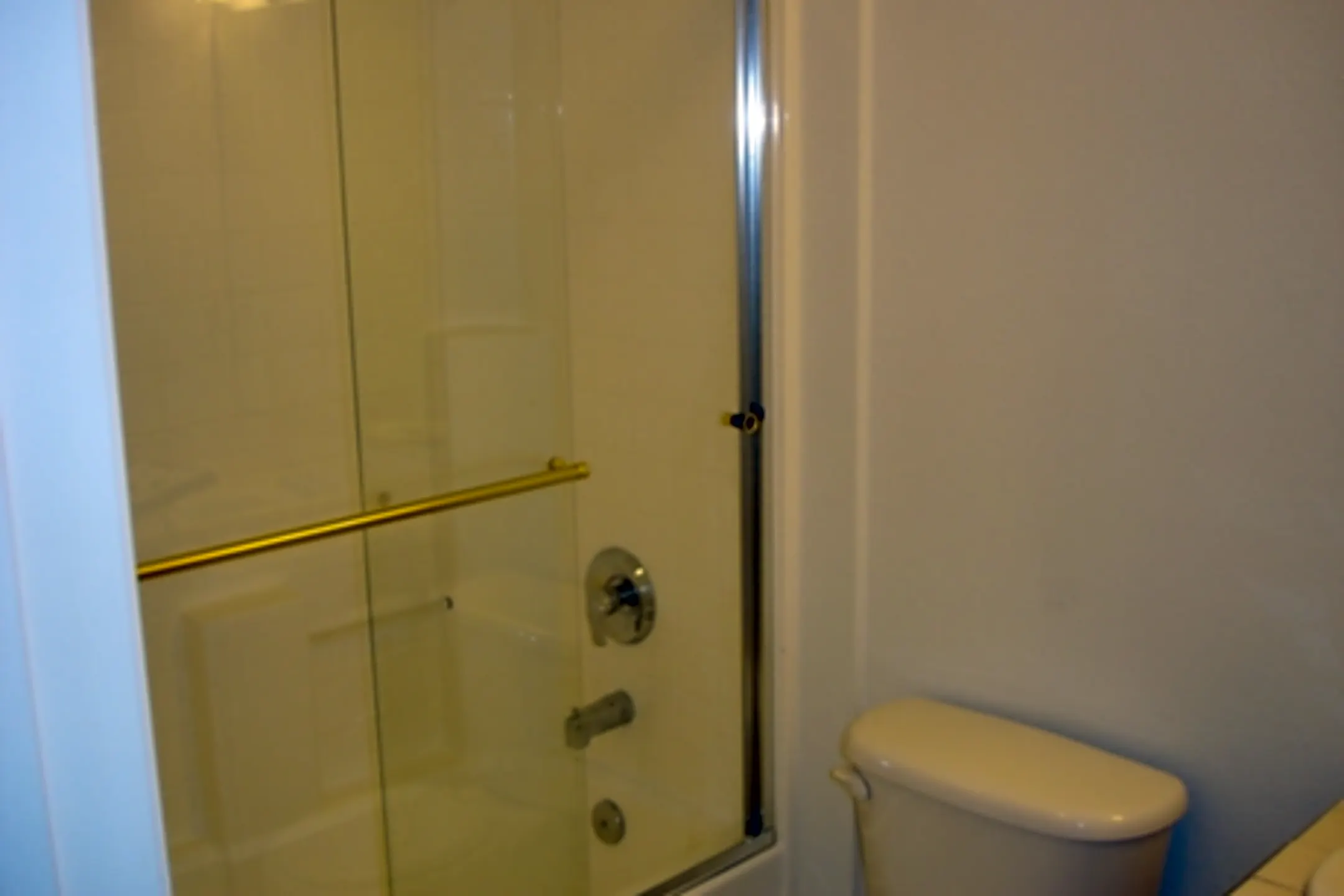 Lake Vista & Meadowbrook 129 Market Street Stateline, NV Apartments