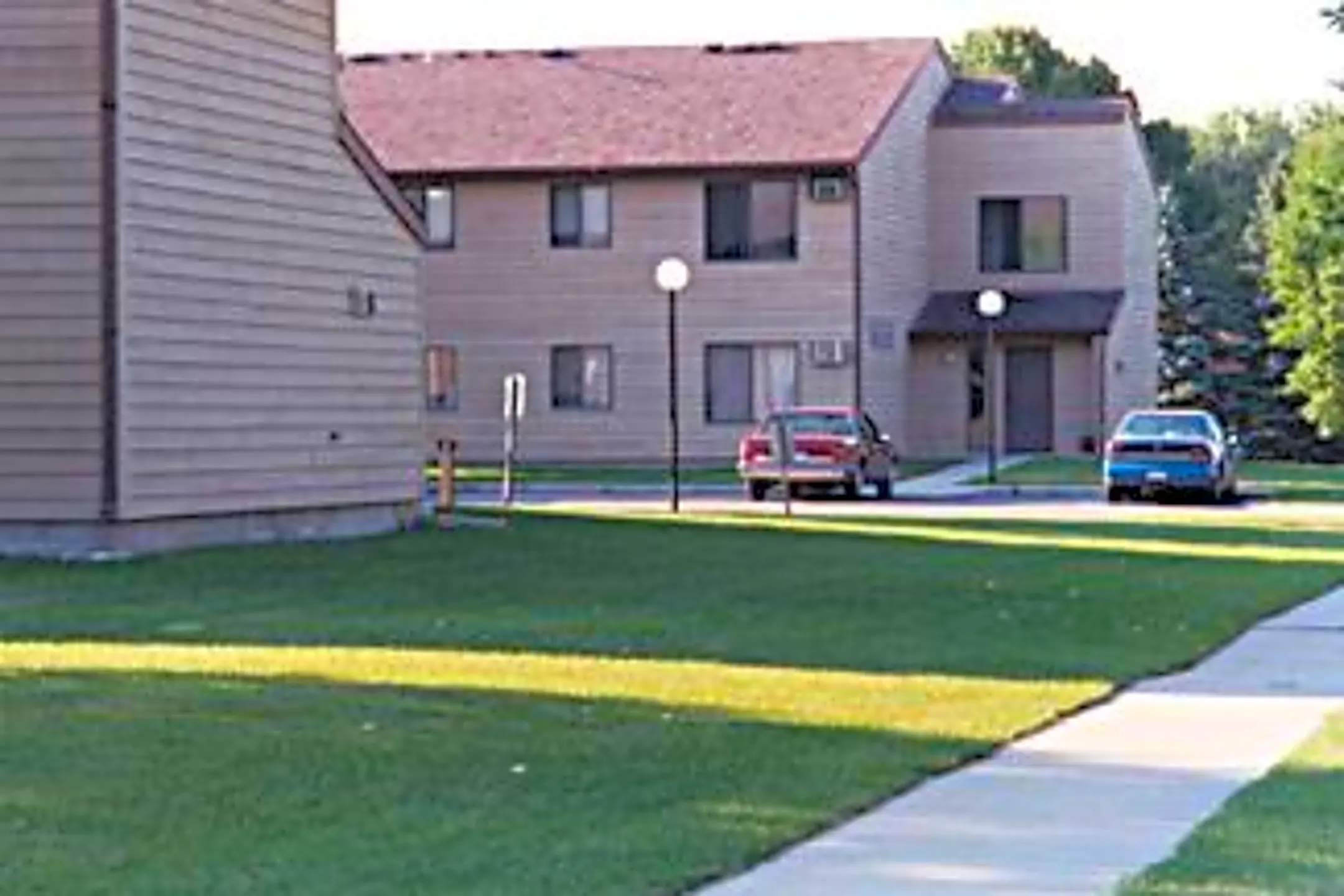 York Apartments 405 9th St S Breckenridge, MN Apartments for Rent