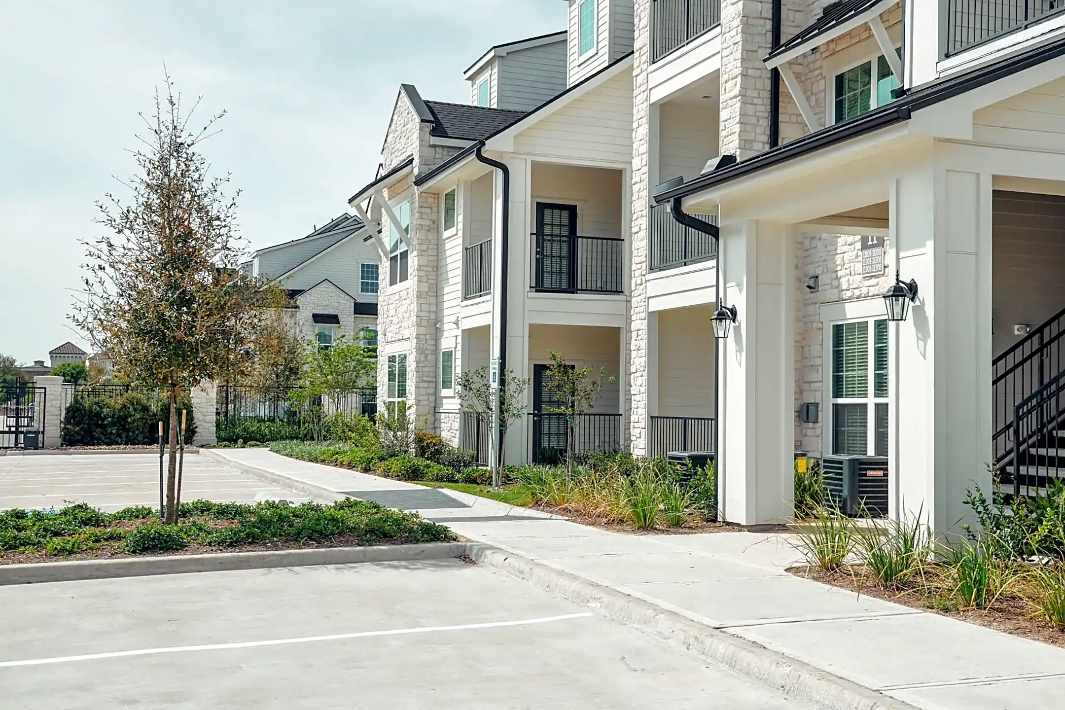 Stonegrove Fall Creek 8802 North Sam Houston Parkway East Humble