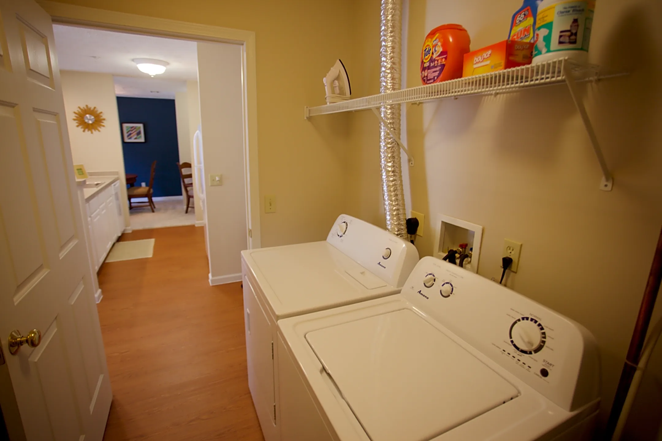 Somerset Apartments Avon Lake, OH 44012