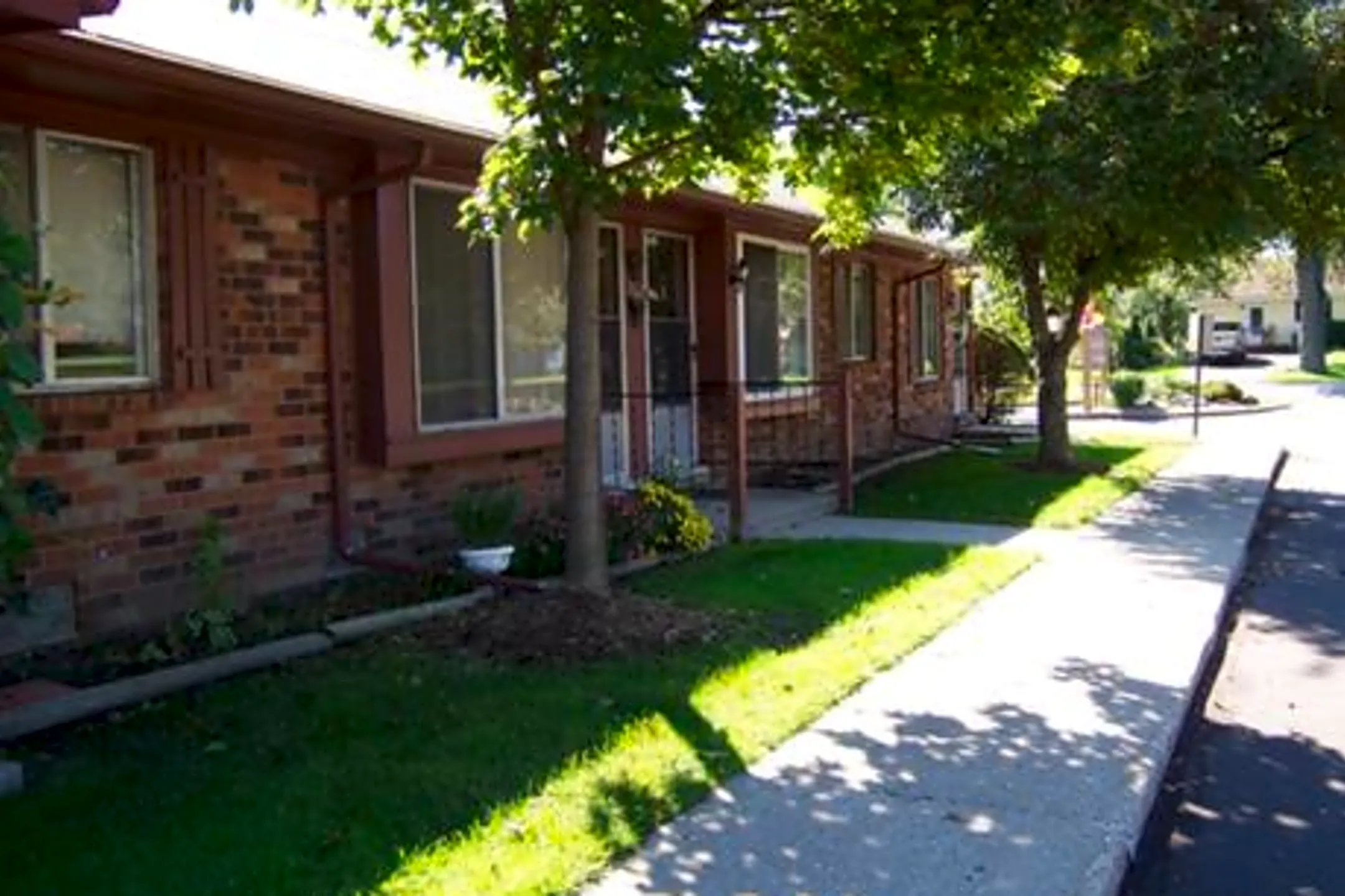 Golden Tree Apartments Portage Mi