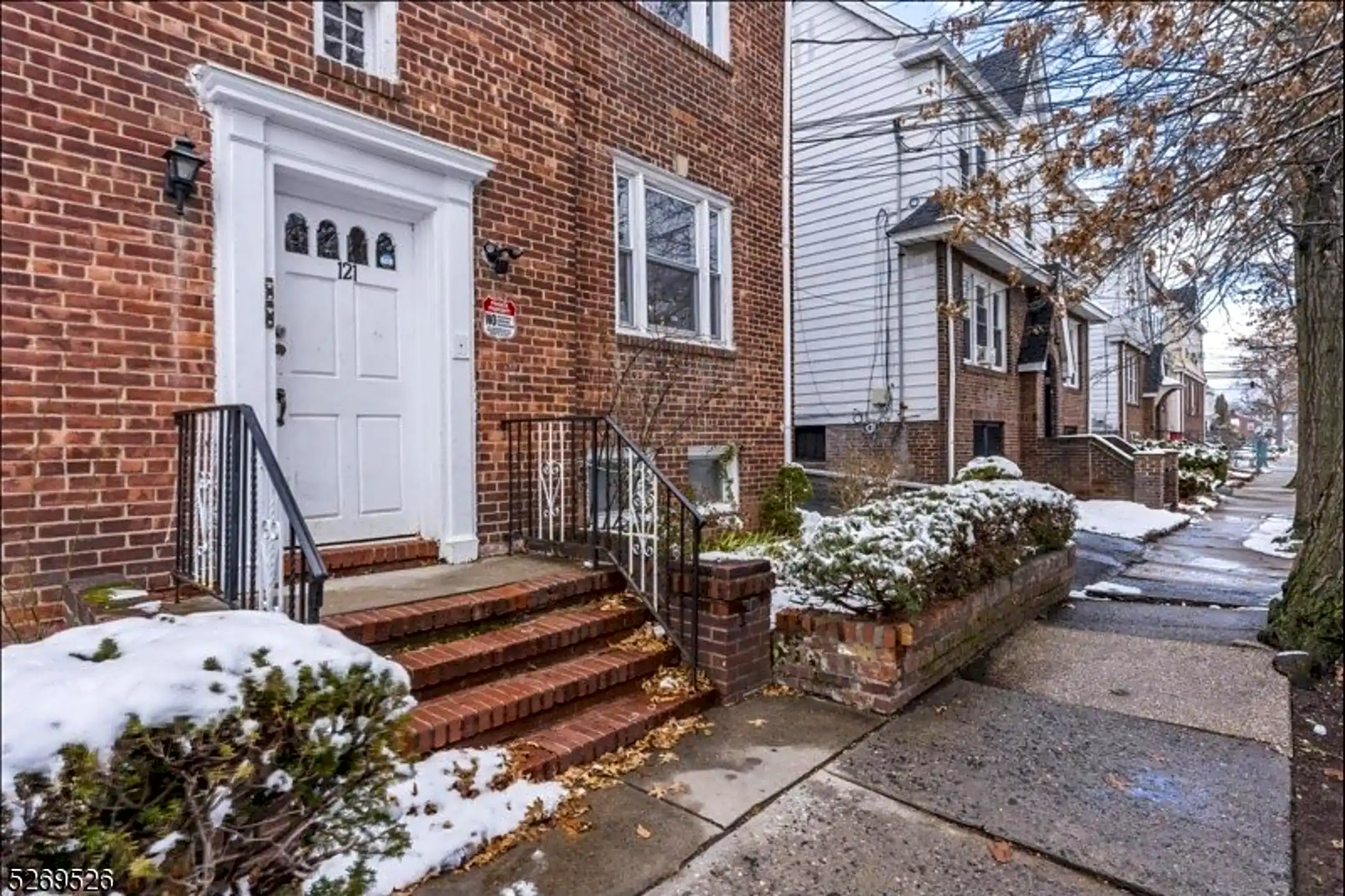 121 Midland Pl 4 Houses Newark, NJ 07106