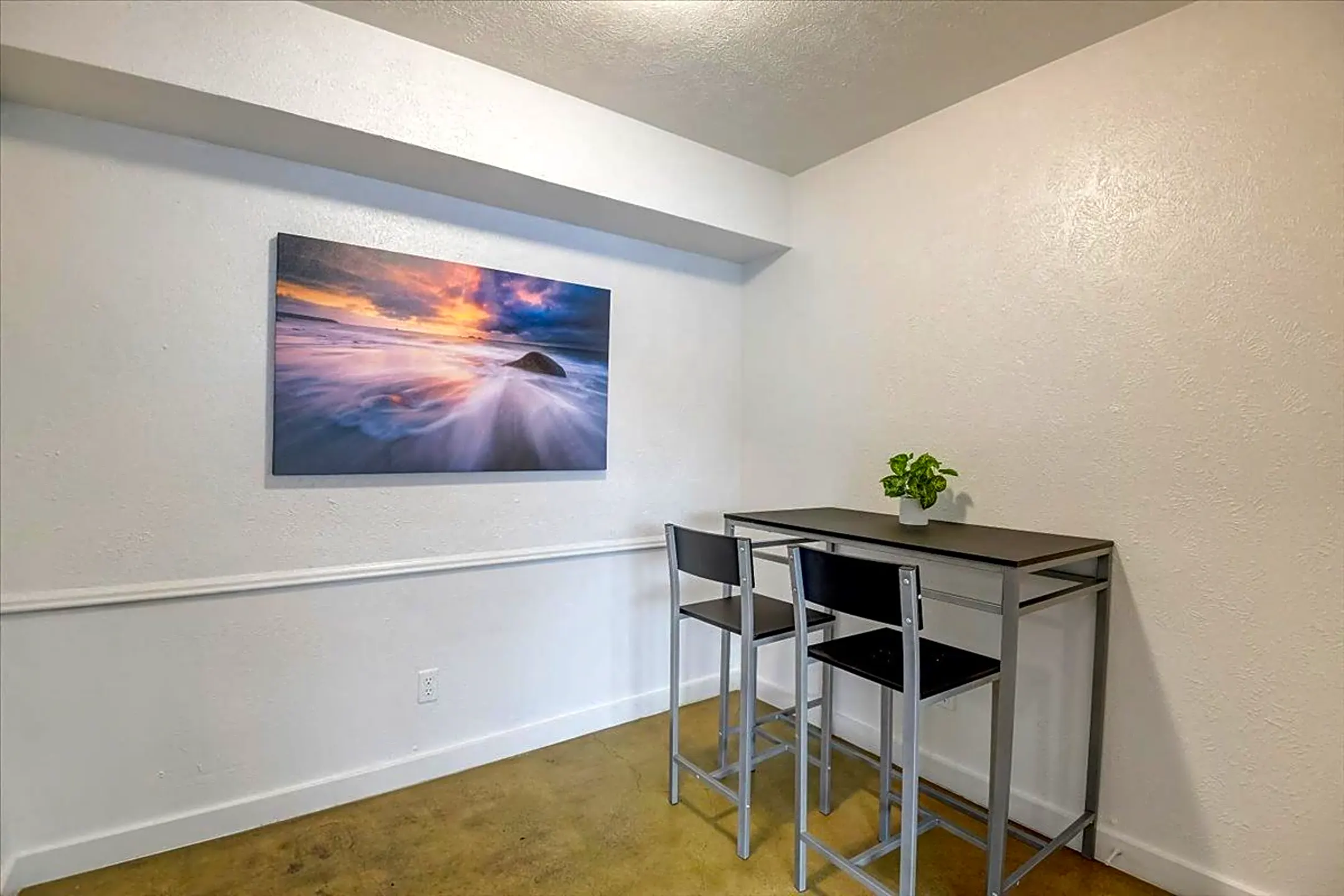 The Quarter Apartments 1003 Eagle Dr Denton, TX Apartments for Rent