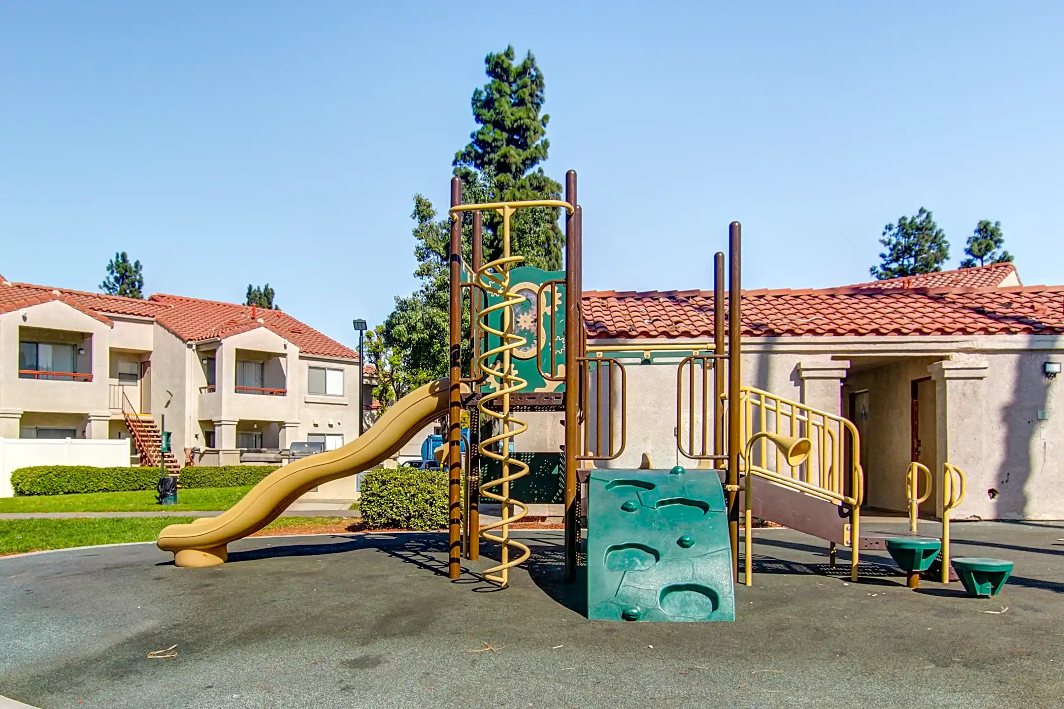 Nova Pointe 800 E Washington St Colton, CA Apartments for Rent Rent.