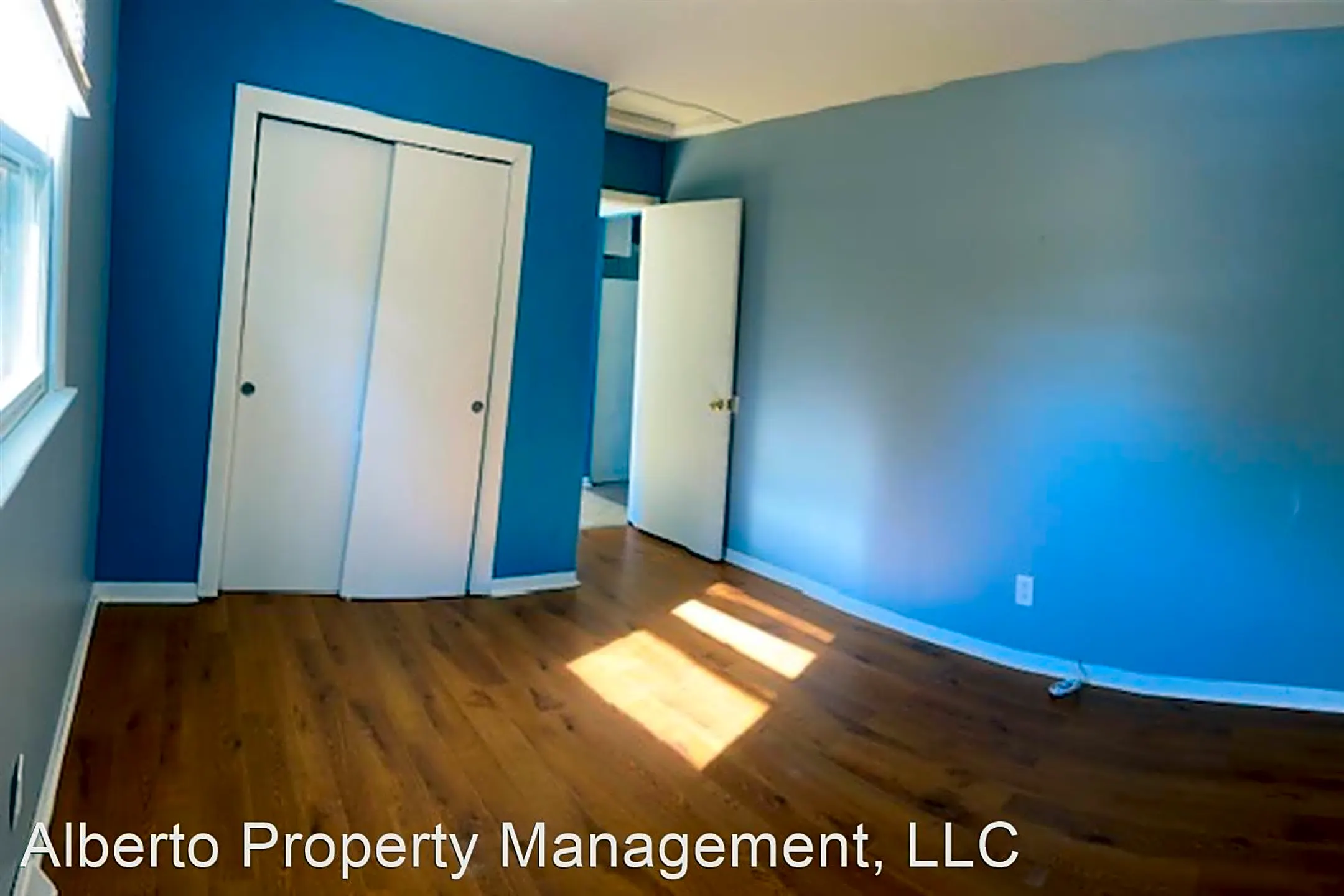 Dining Room - 629 McKinley Ave - Toms River, NJ