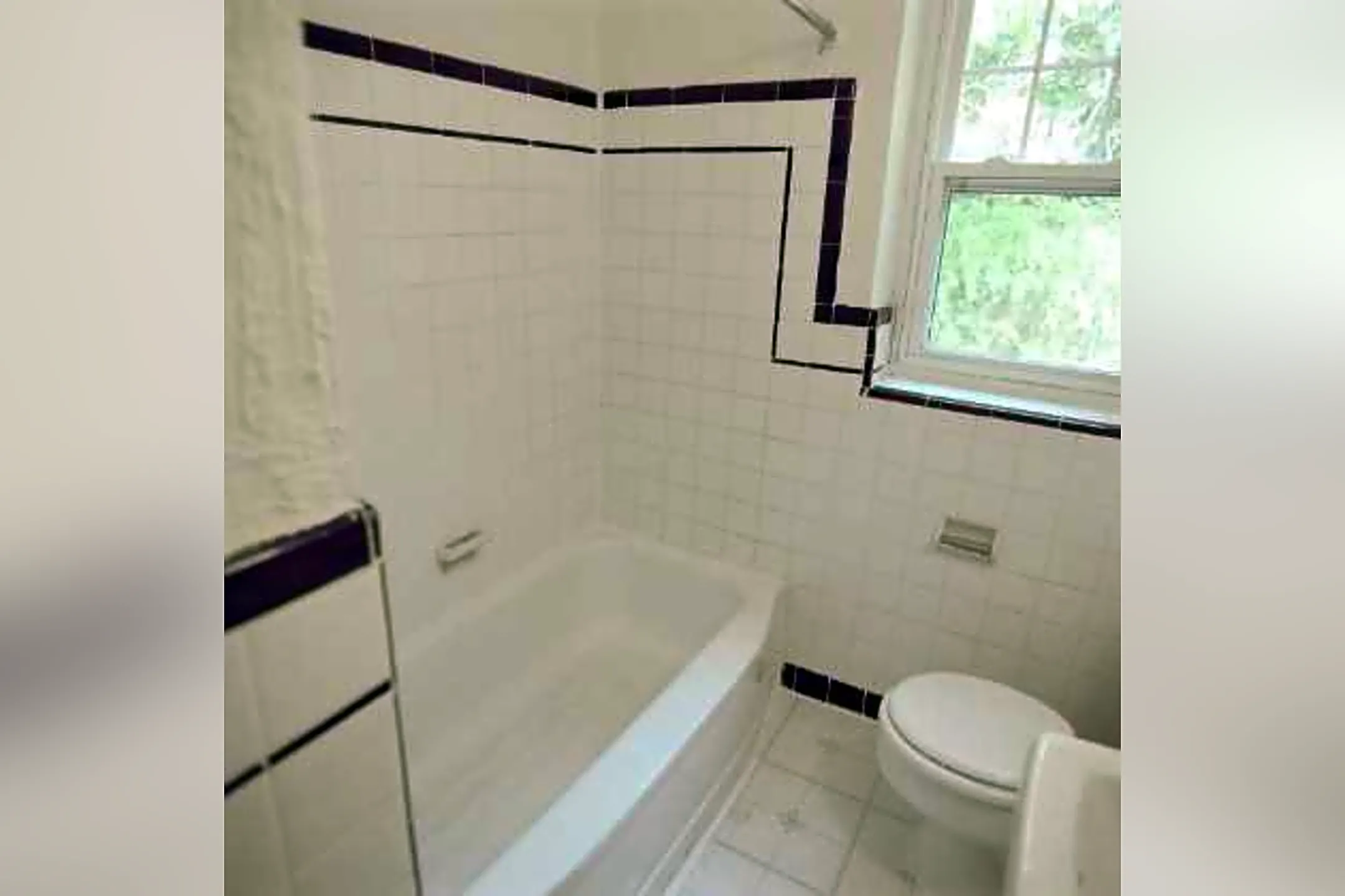 Bathroom - Wynnefield Terrace - Philadelphia, PA