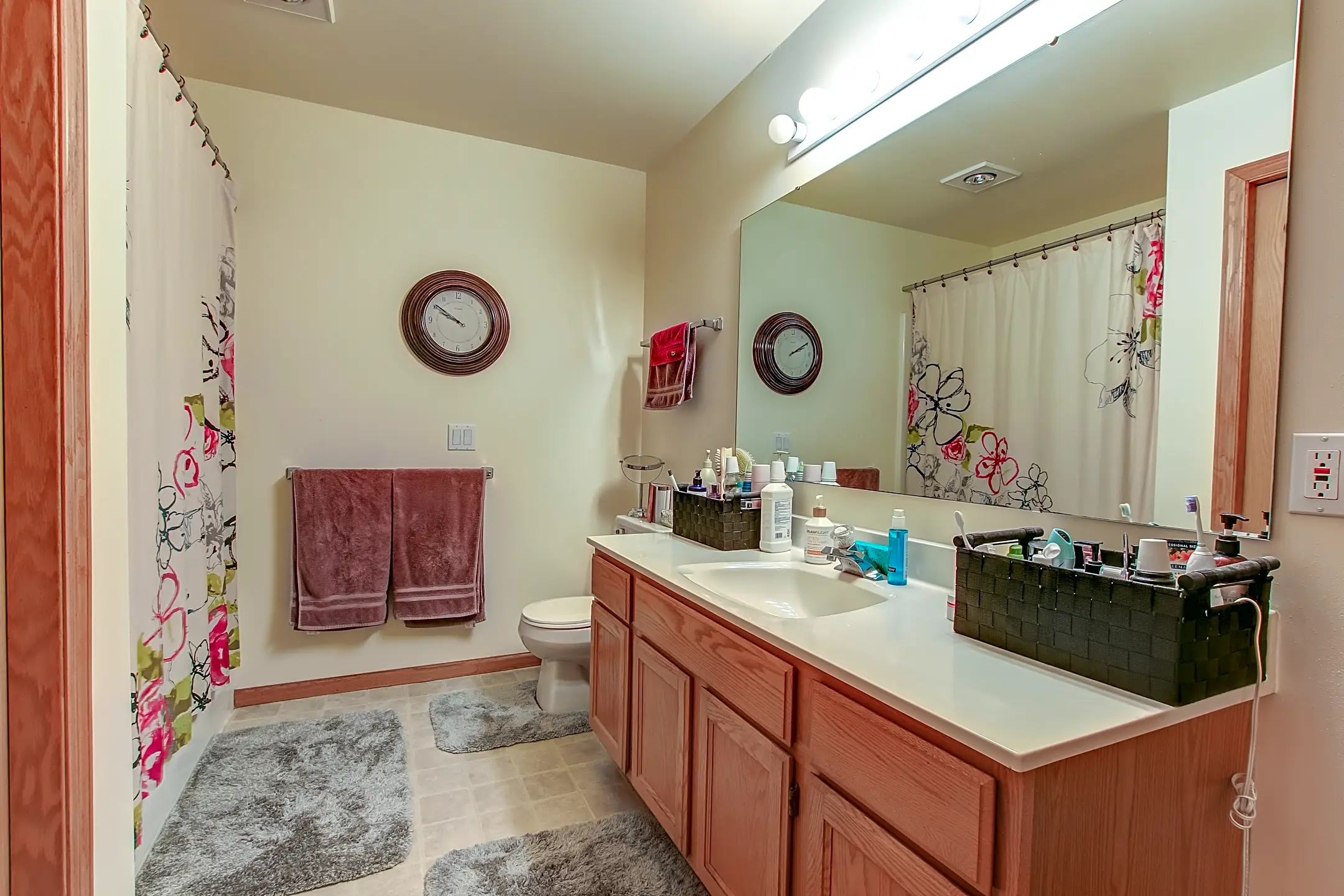 Junction Ridge Apartments 202 Junction Rd Madison, WI Apartments