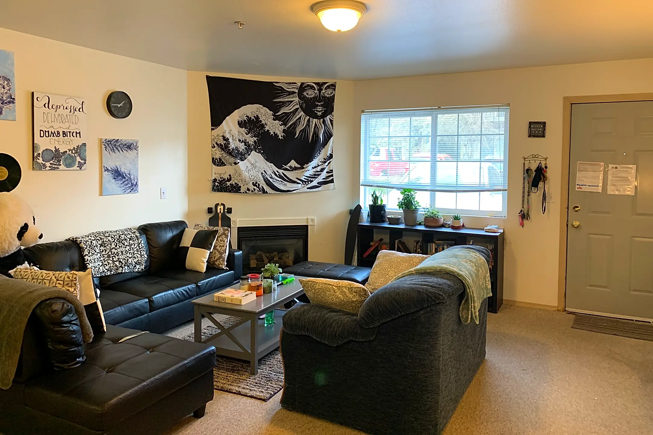 New England Apartments Bellingham, WA 98225