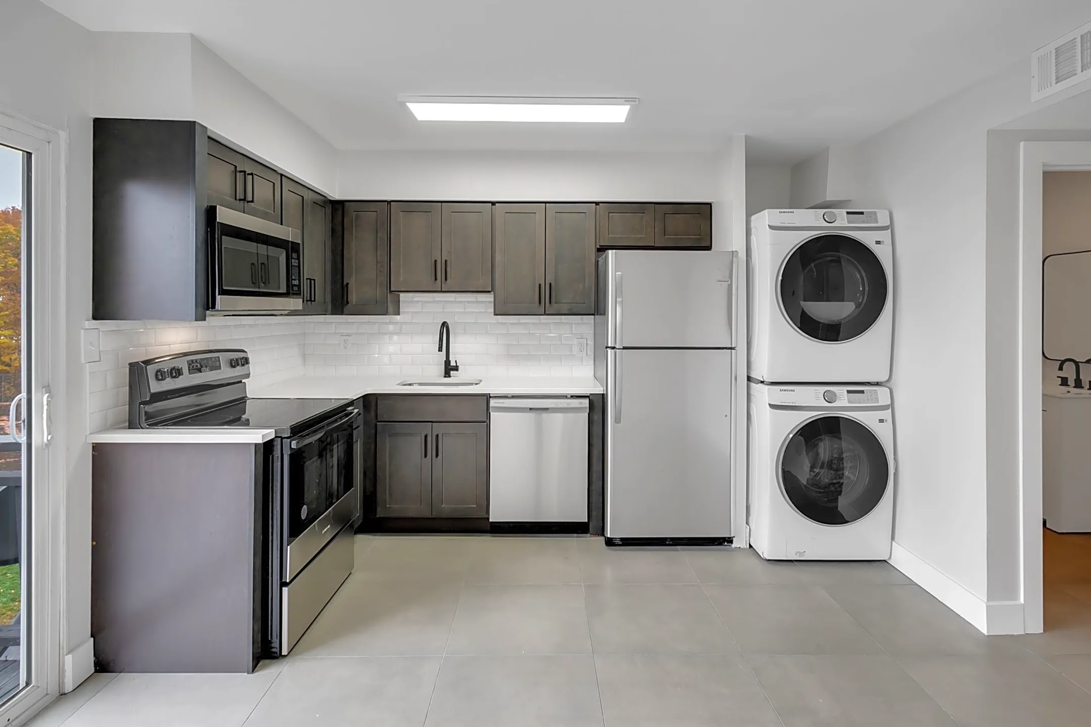 Timberfalls Apartments 100 Timber Falls Lane Blakely, PA Apartments