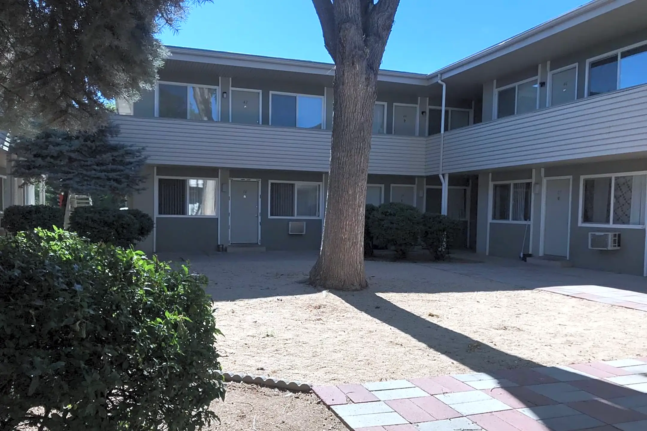 Hillcrest Apartments 207 Hillcrest Dr Reno, NV Apartments for Rent