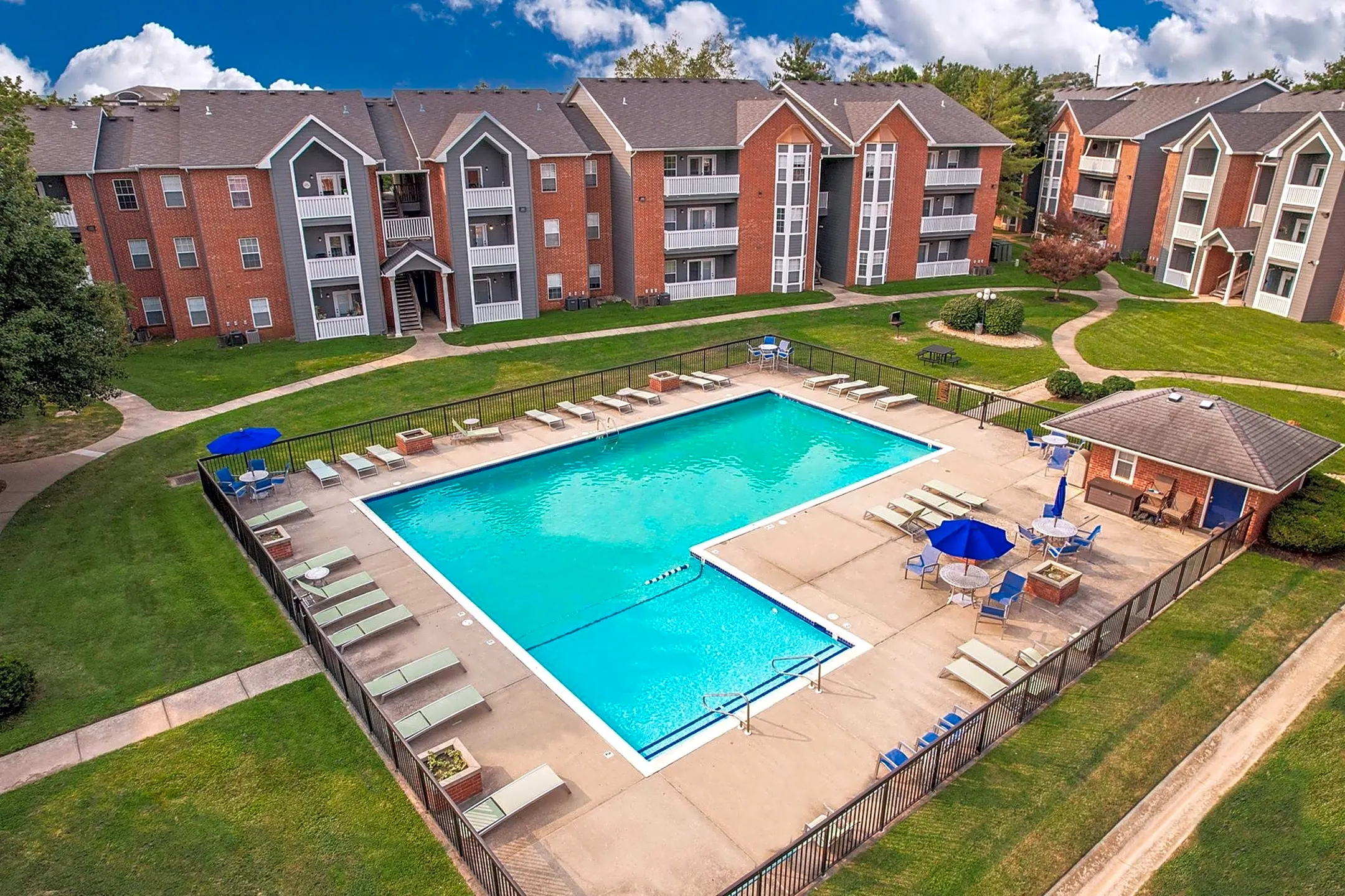 Lake Shore at Chesterfield Village Springfield, MO 65807