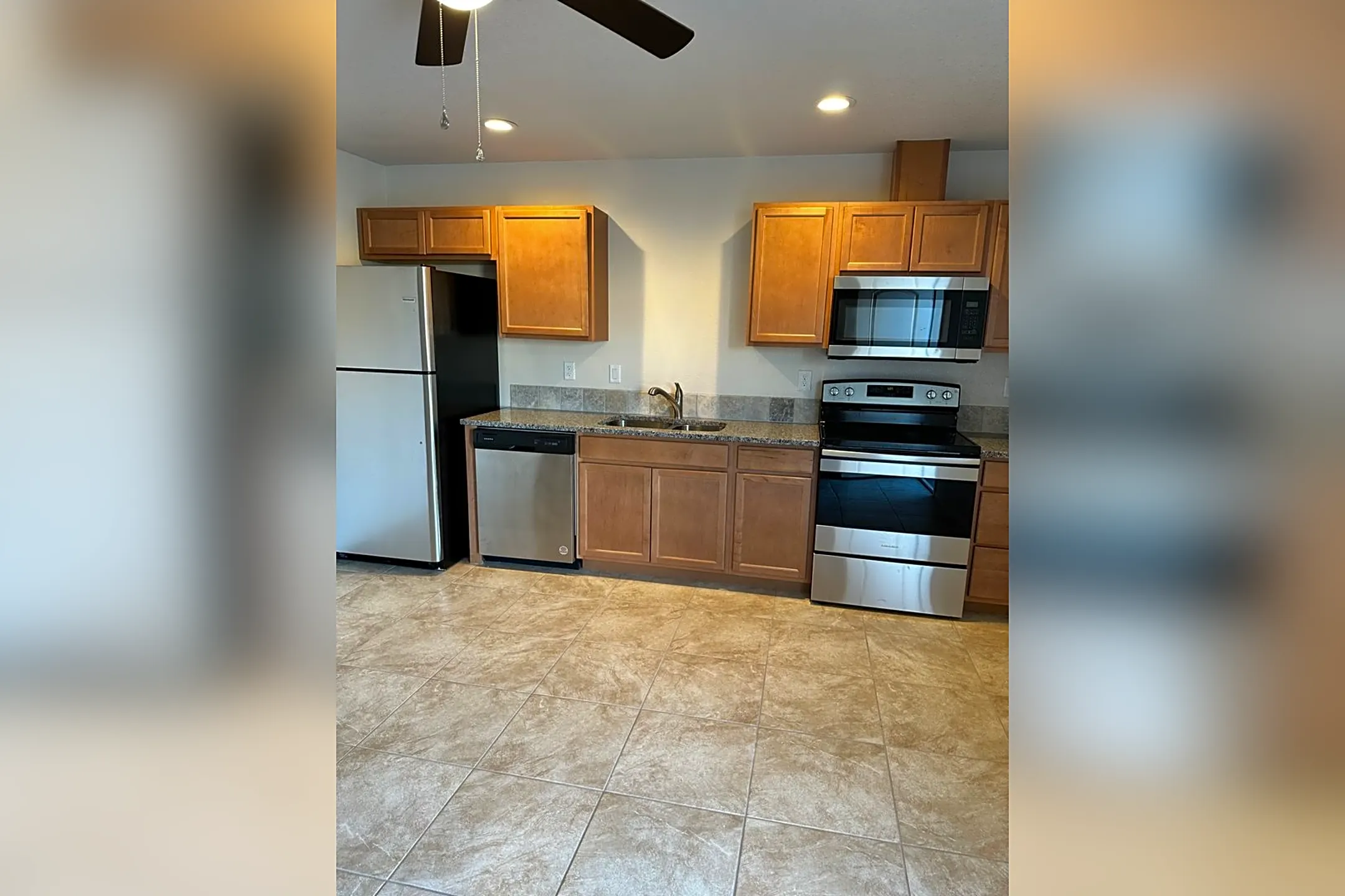 2935 Havasupai Blvd Lake Havasu City, AZ Houses for Rent Rent.
